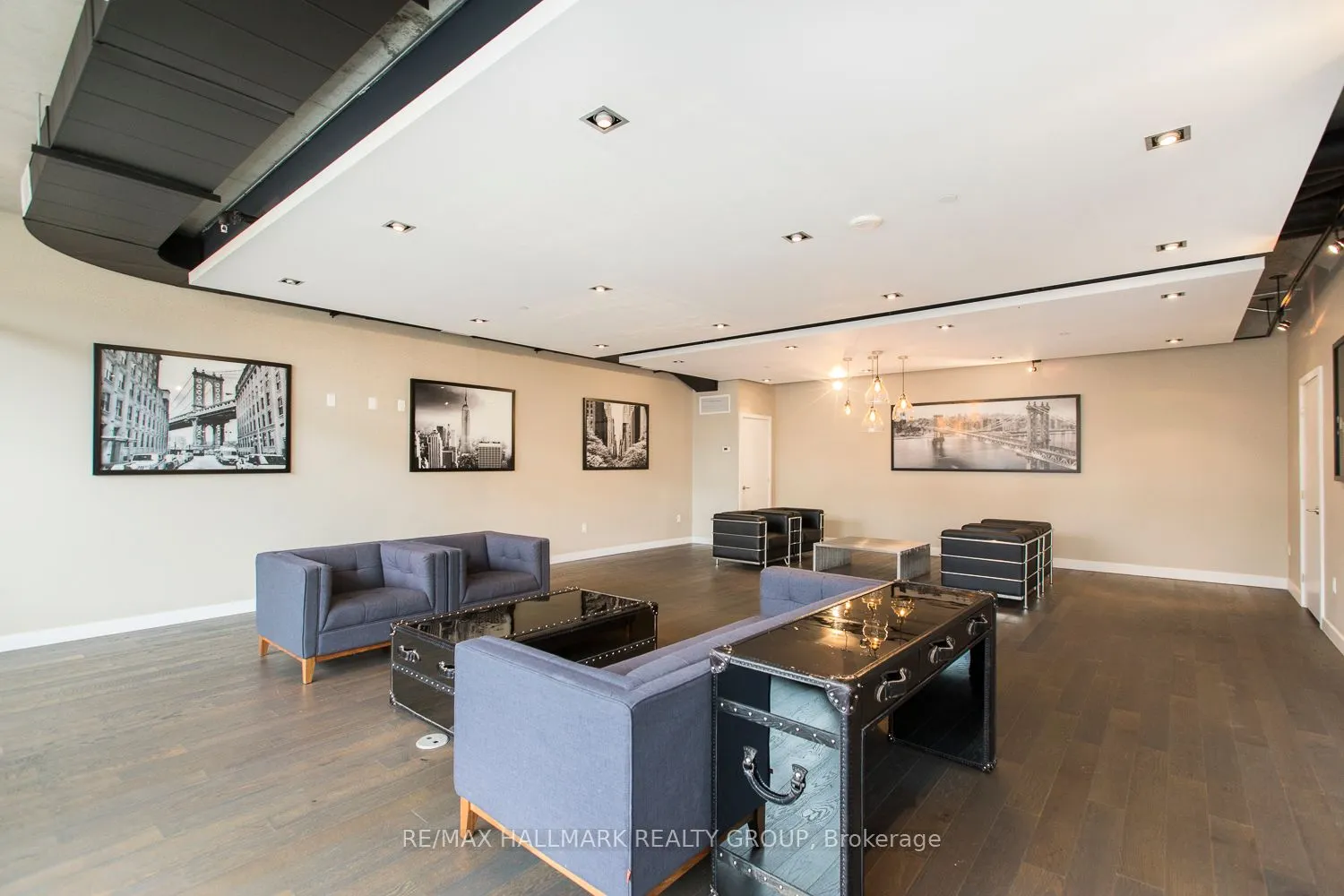 224 Lyon Street N, #905