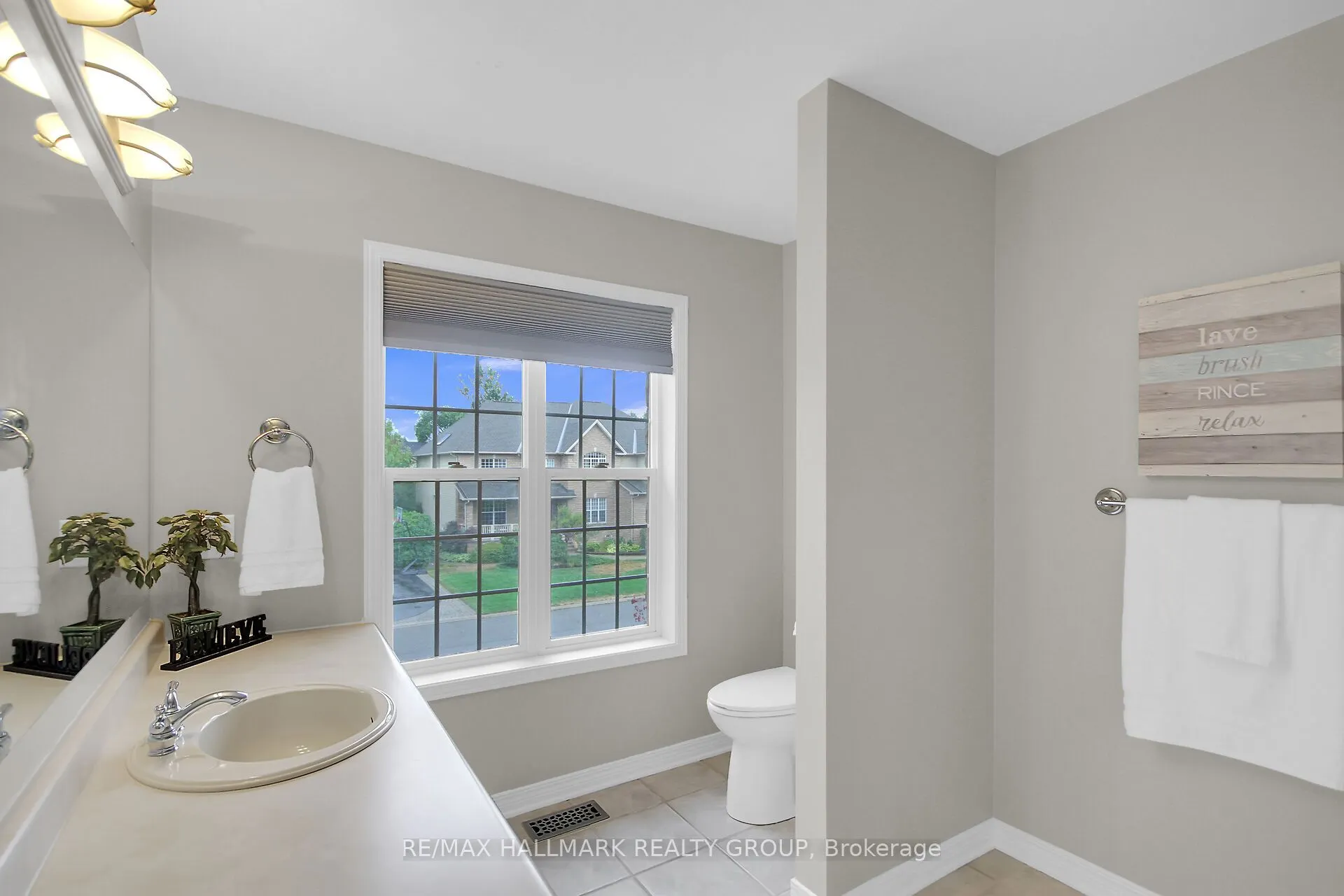 13 Beechgrove Gardens