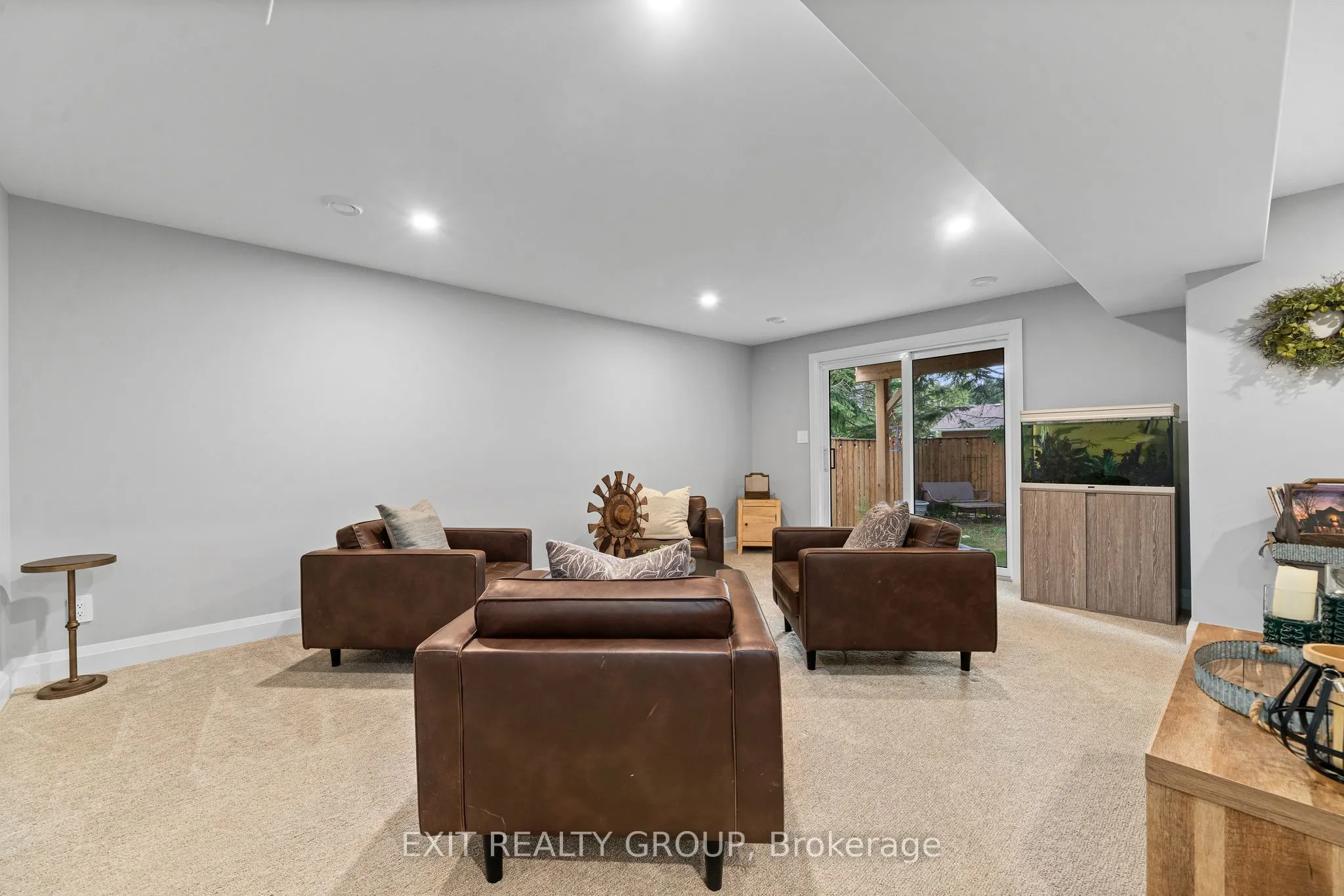 4 Mackenzie John Crescent