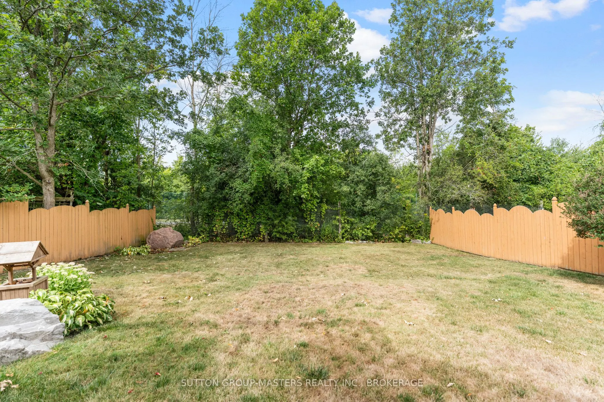 539 Sackville Crescent
