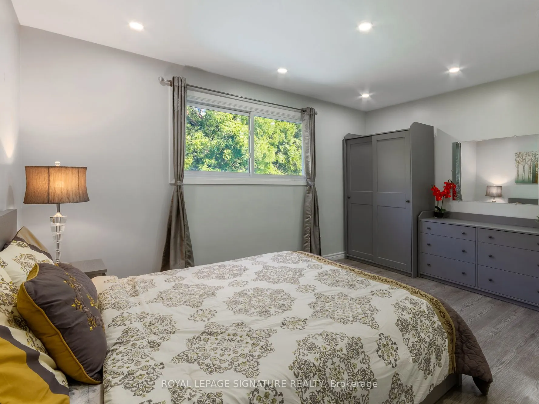 66 Niagara Road