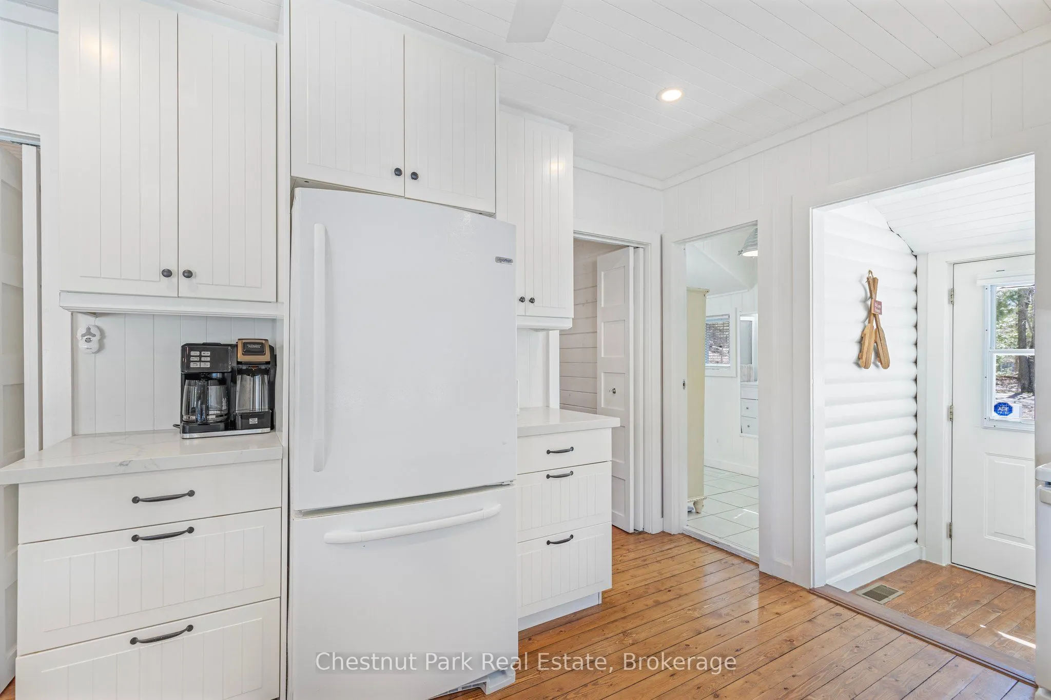 1017 DARK BAY Road