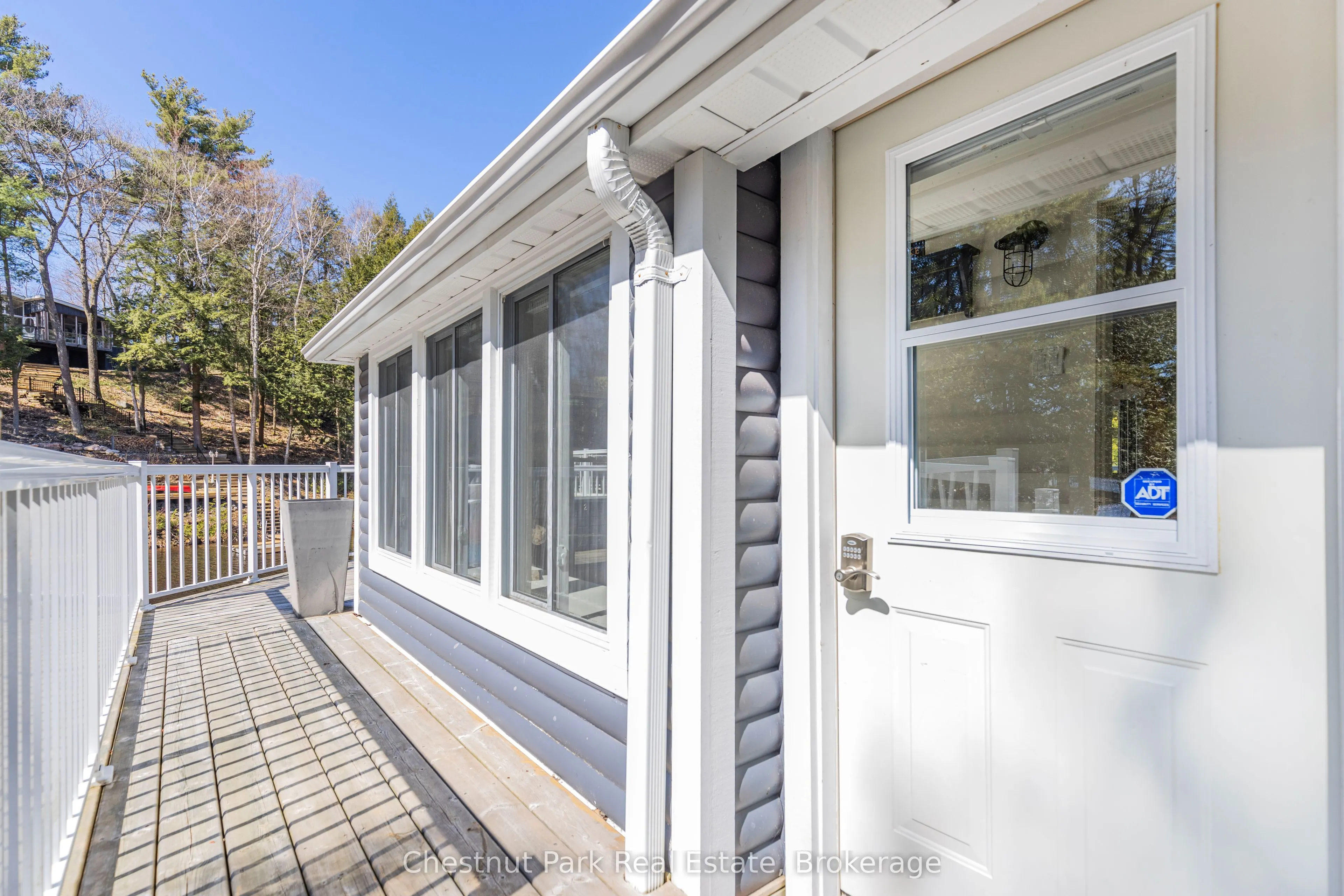1017 DARK BAY Road