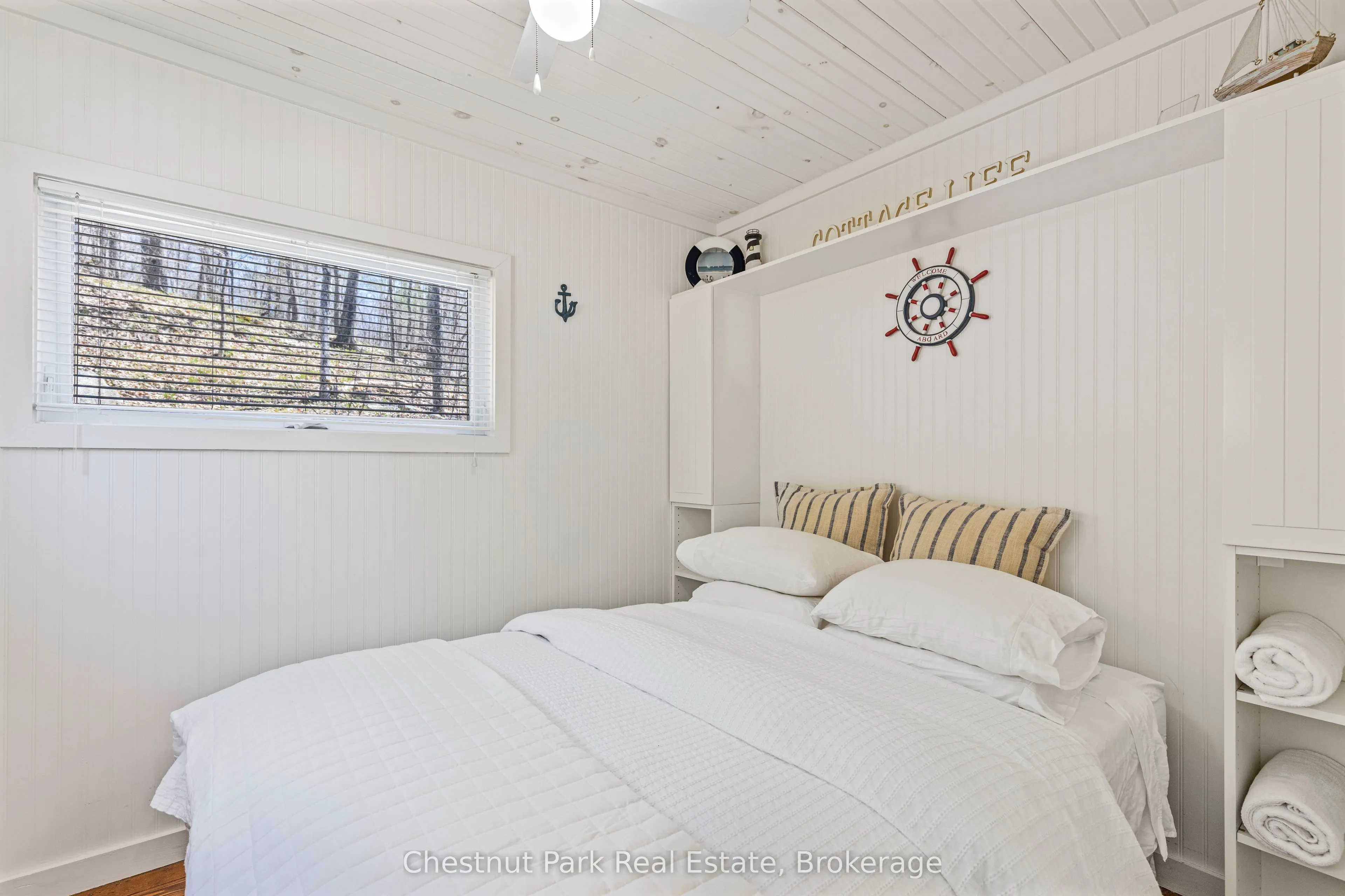 1017 DARK BAY Road