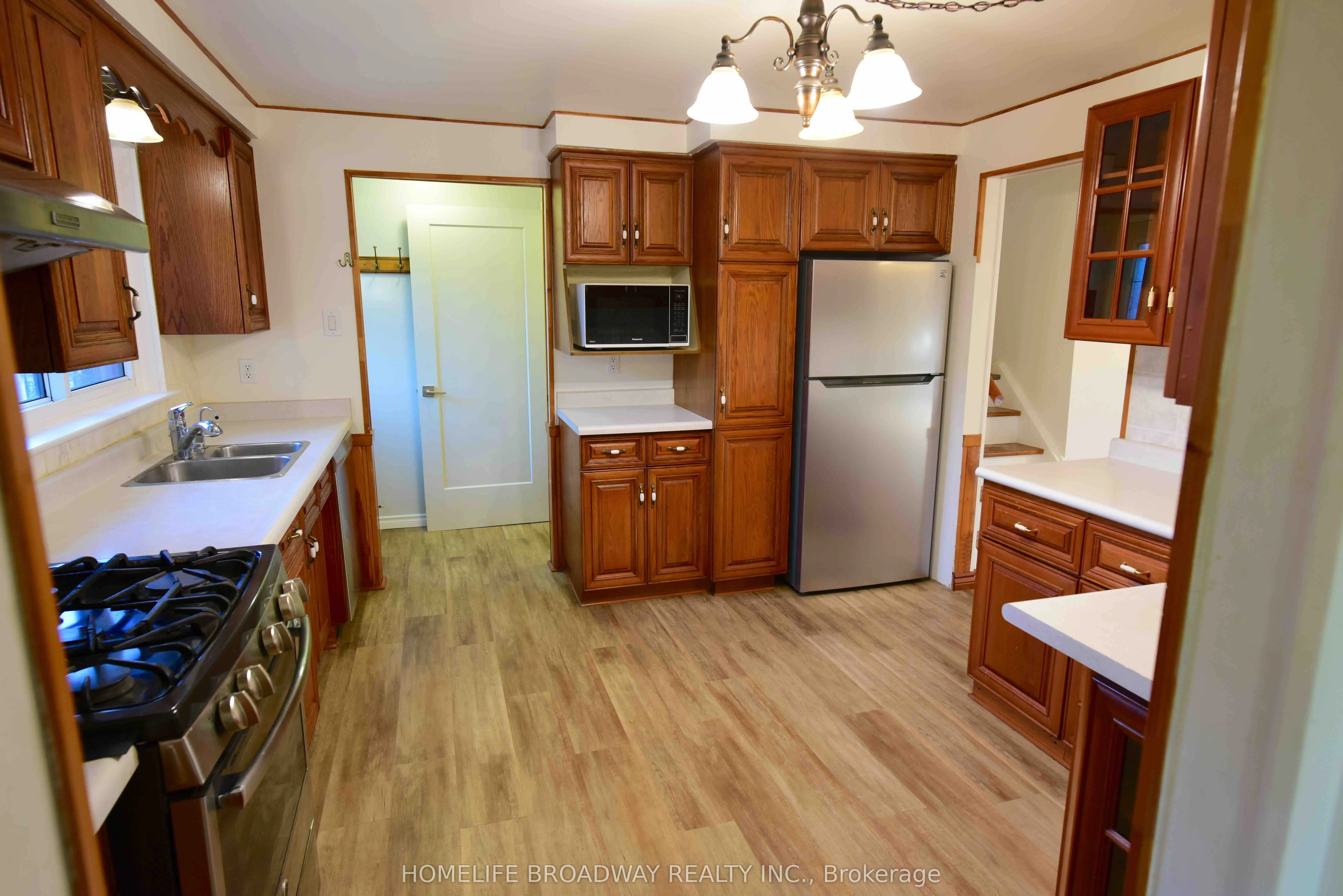 126 Hazelglen Drive