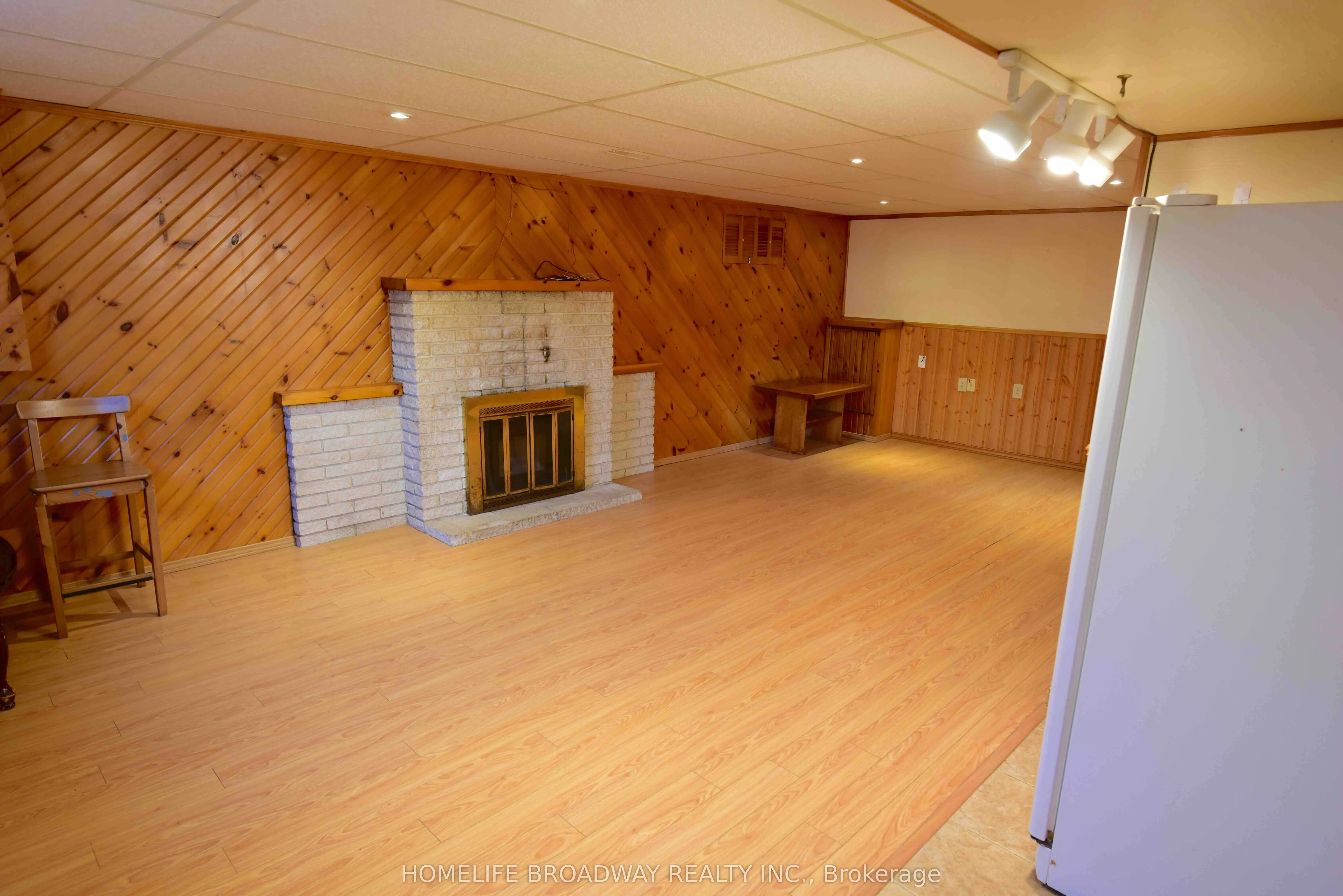 126 Hazelglen Drive