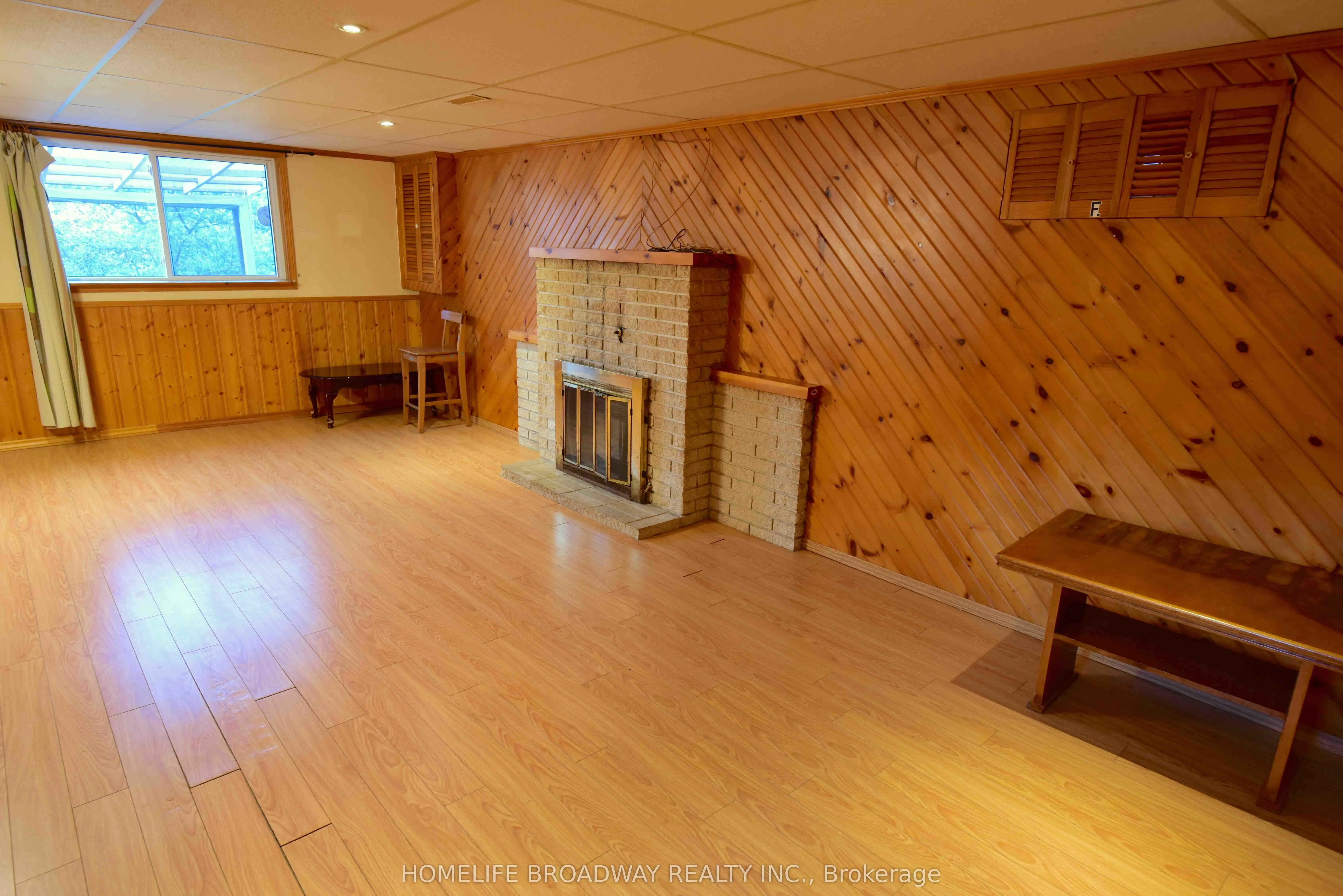 126 Hazelglen Drive