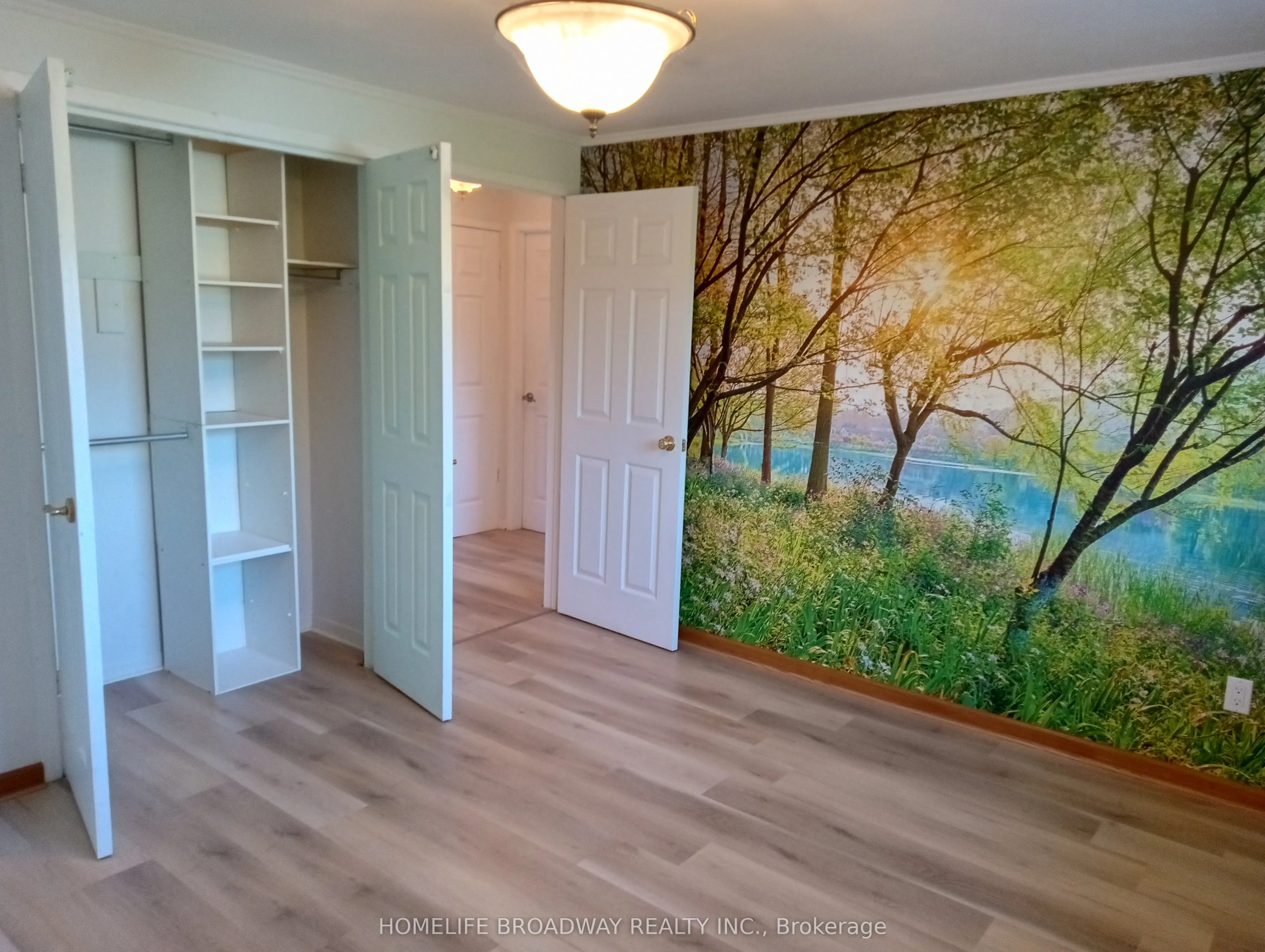 126 Hazelglen Drive