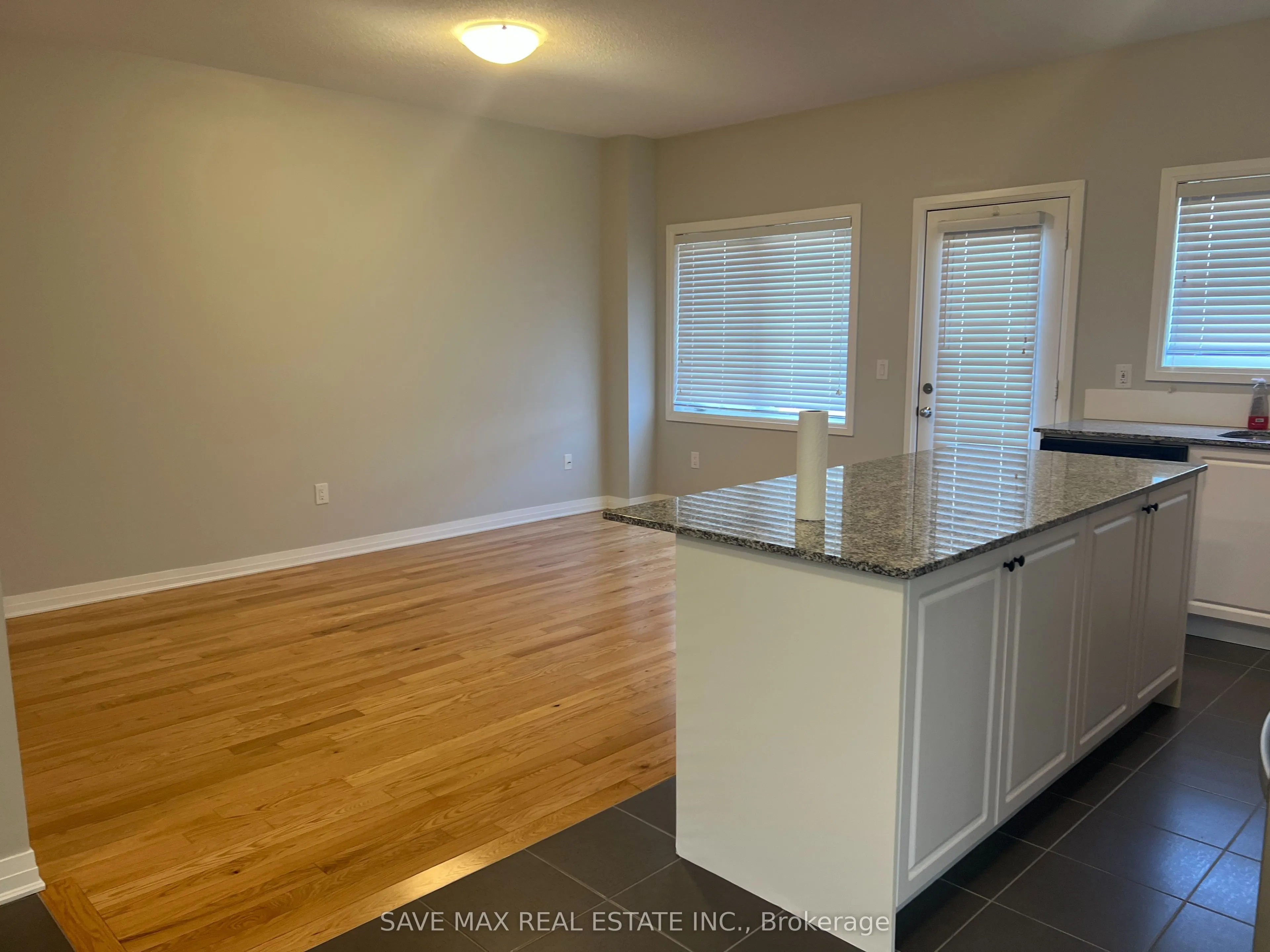 4194 Cherry Heights Boulevard W