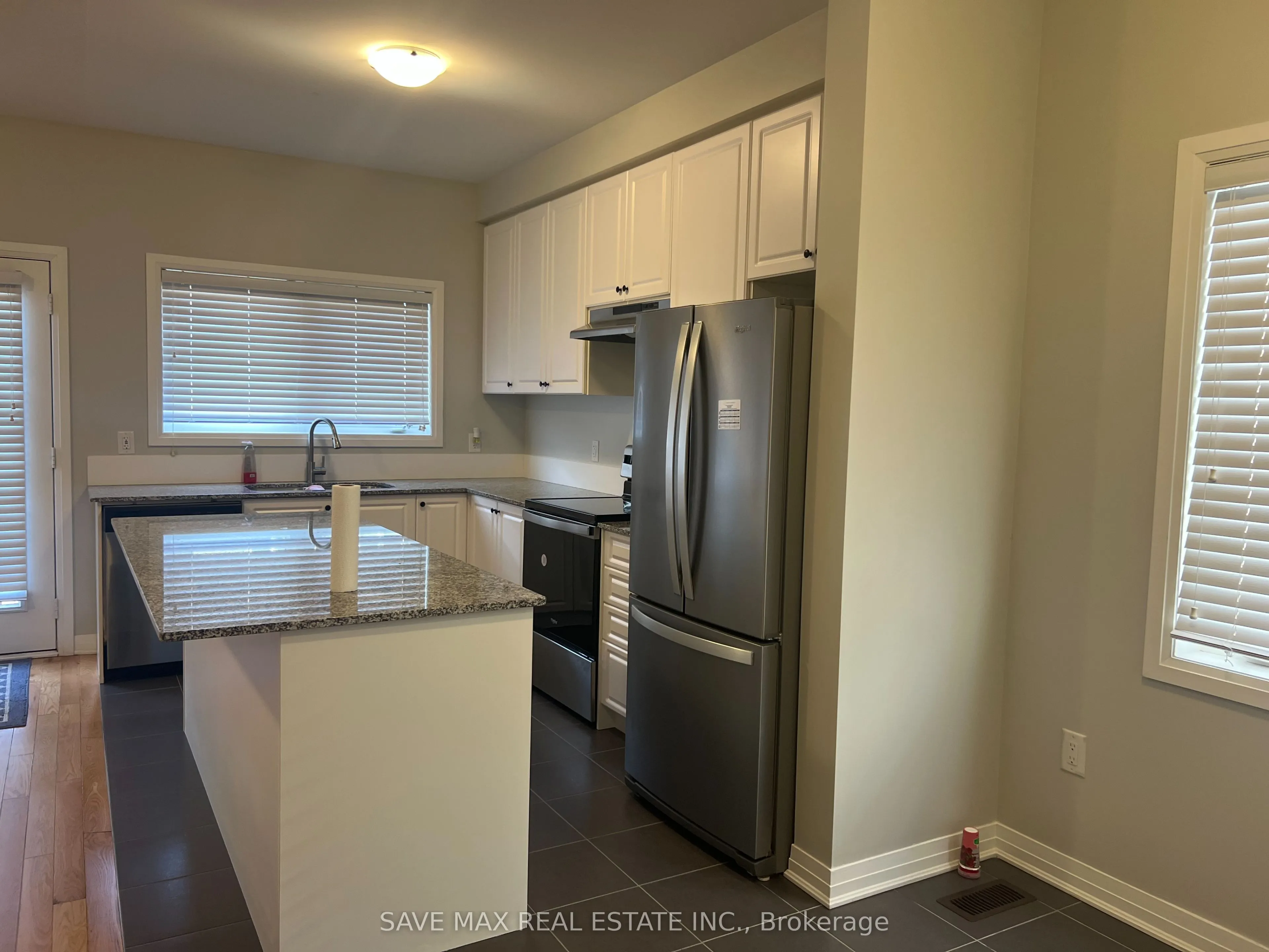 4194 Cherry Heights Boulevard W