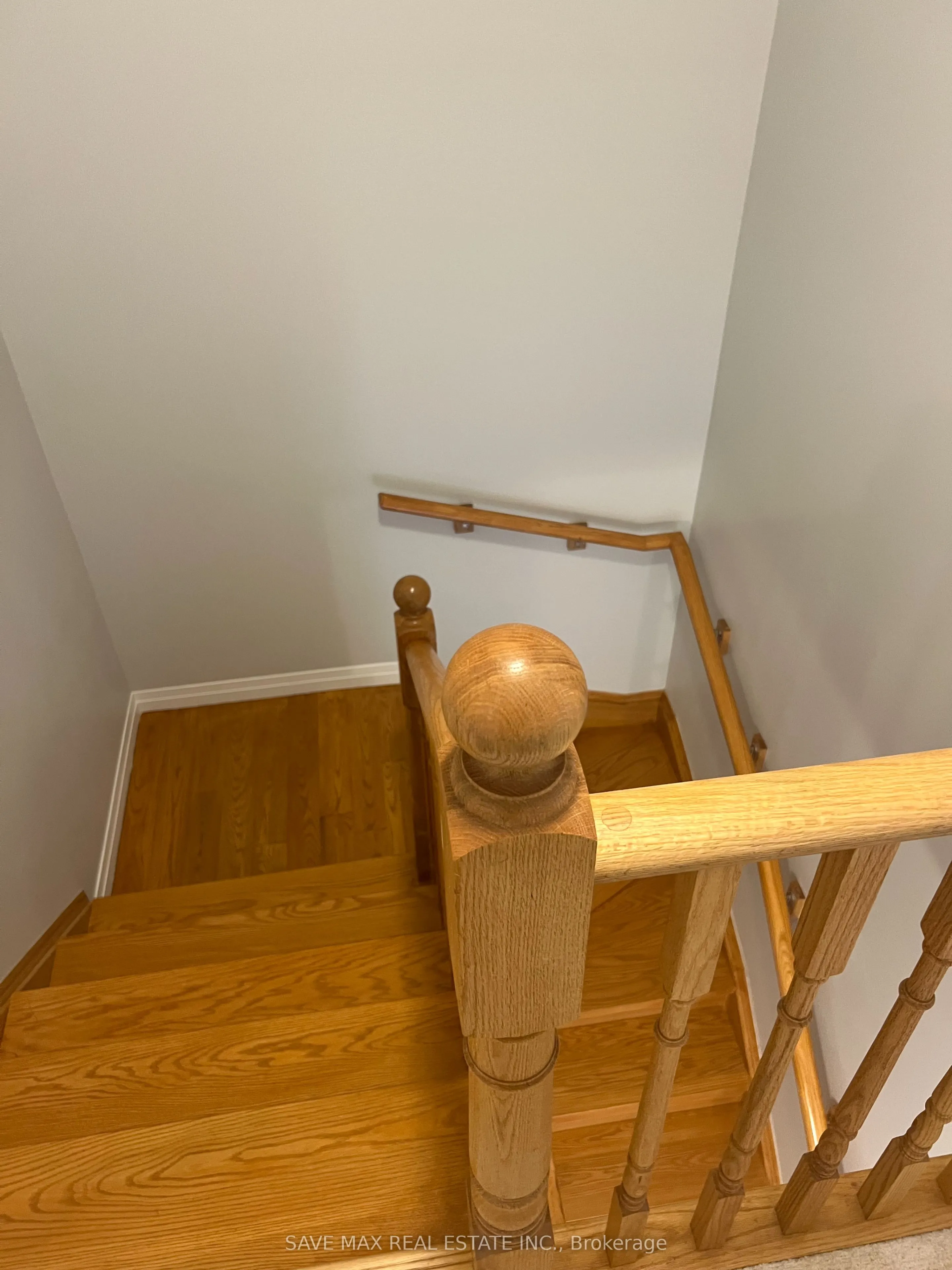 4194 Cherry Heights Boulevard W
