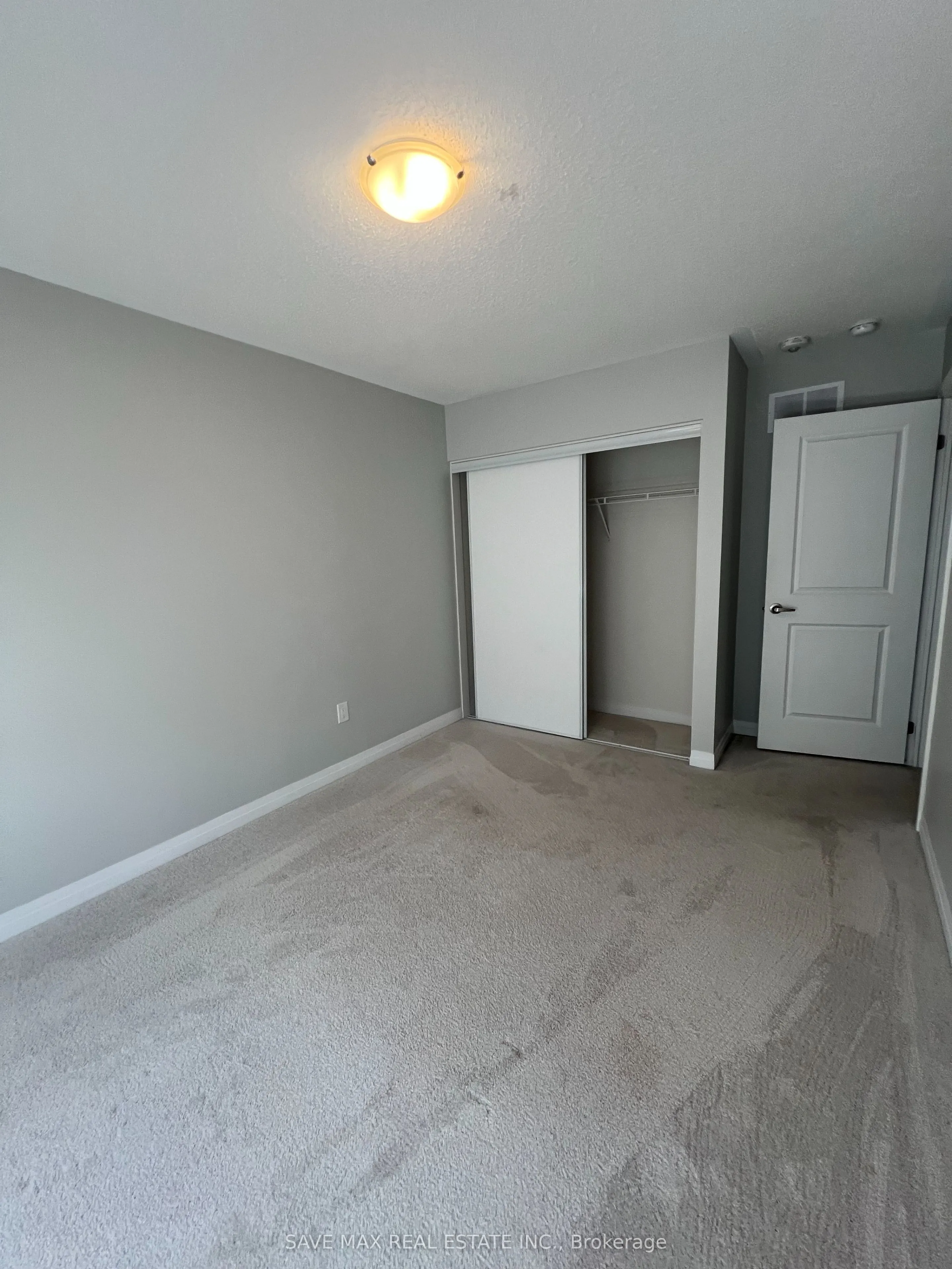 4194 Cherry Heights Boulevard W