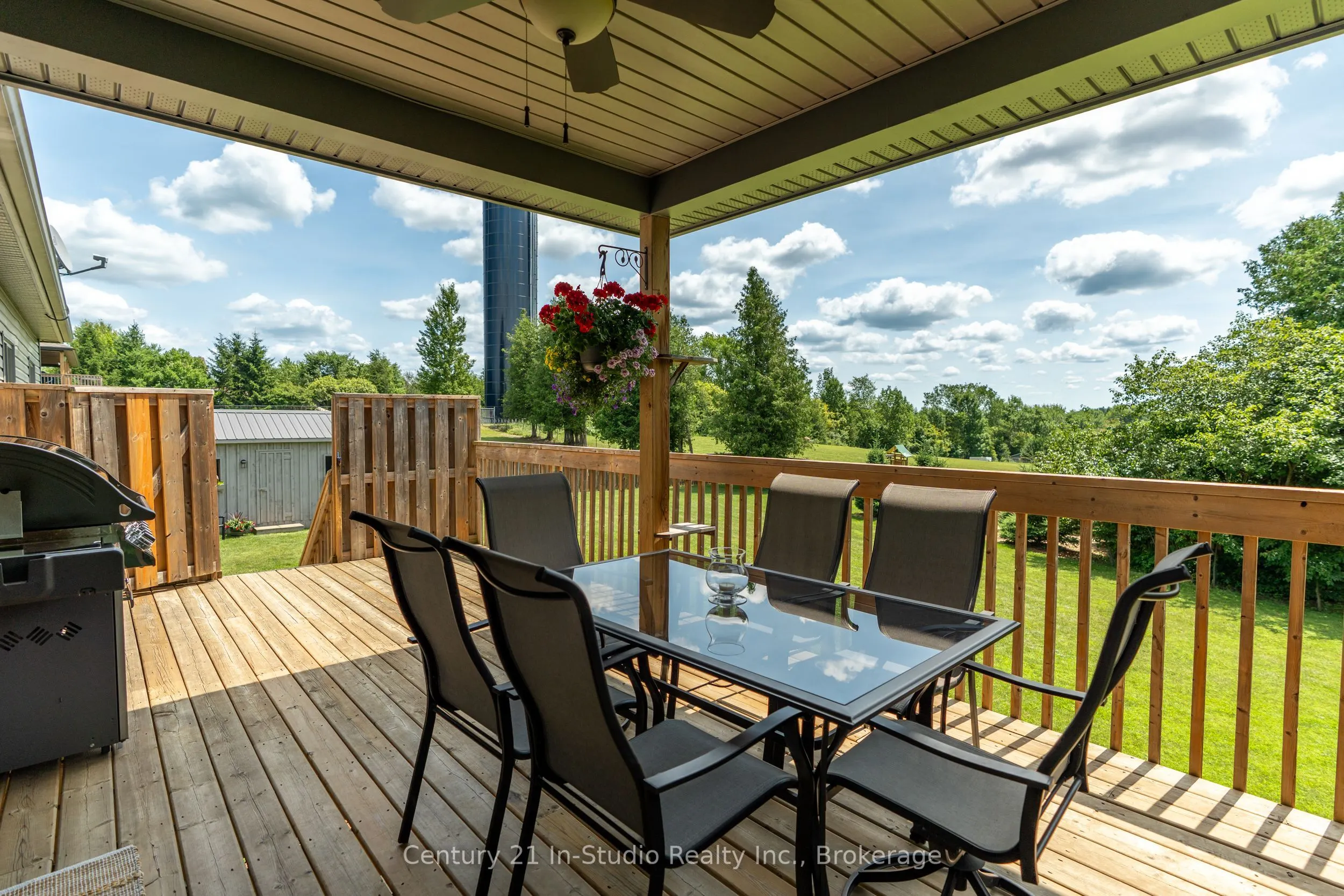 202 Meredith Way