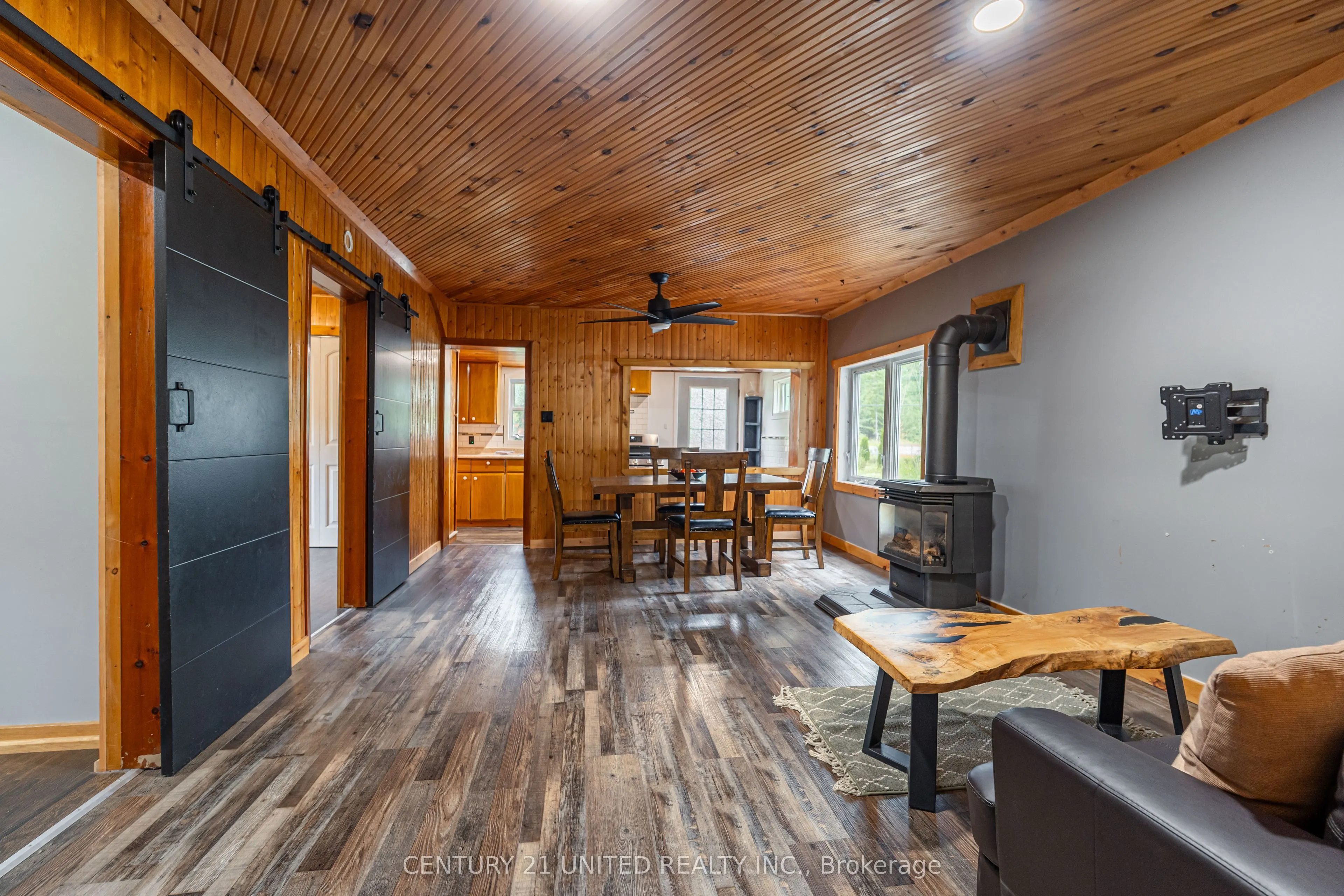 8186 Highway 28
