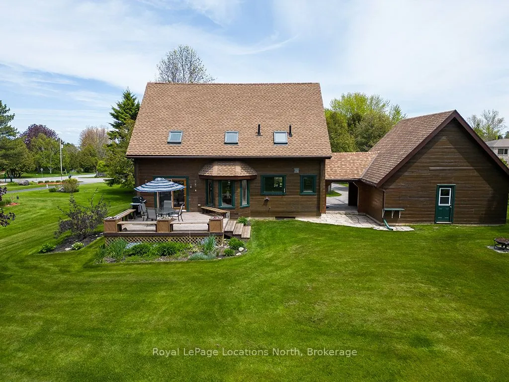112 Algonquin Drive