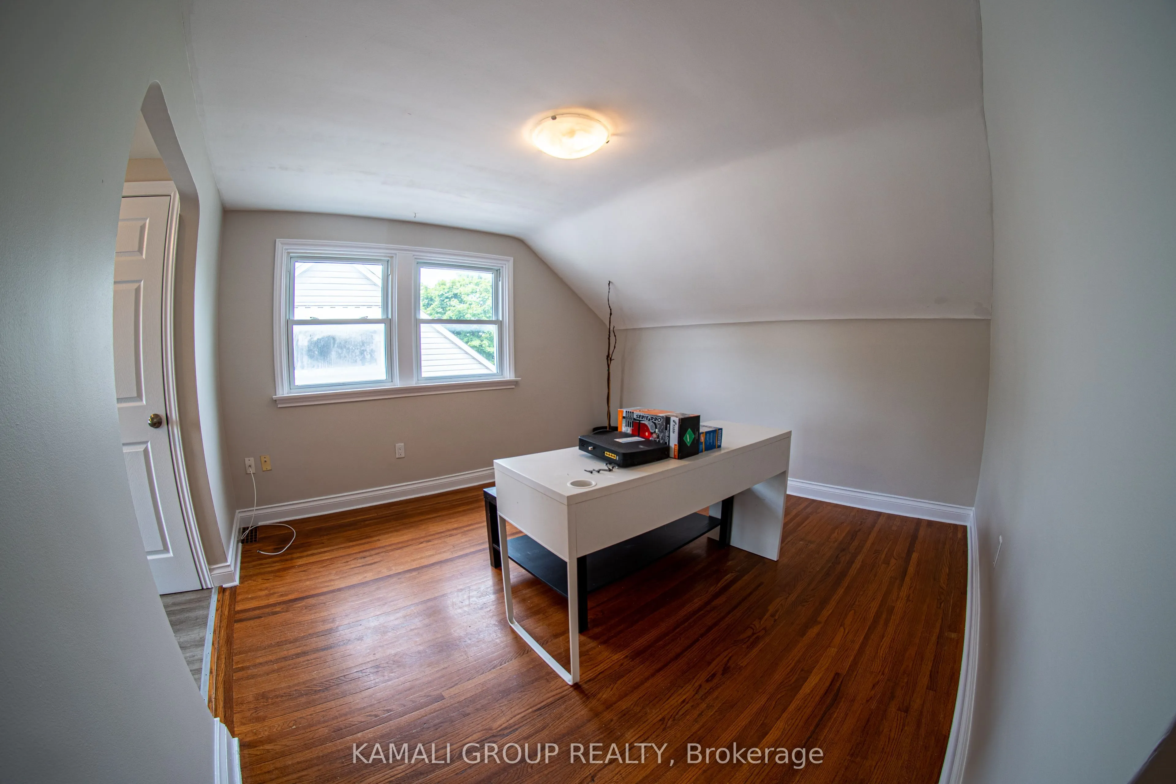 15 Sherbourne Street, #UPPER