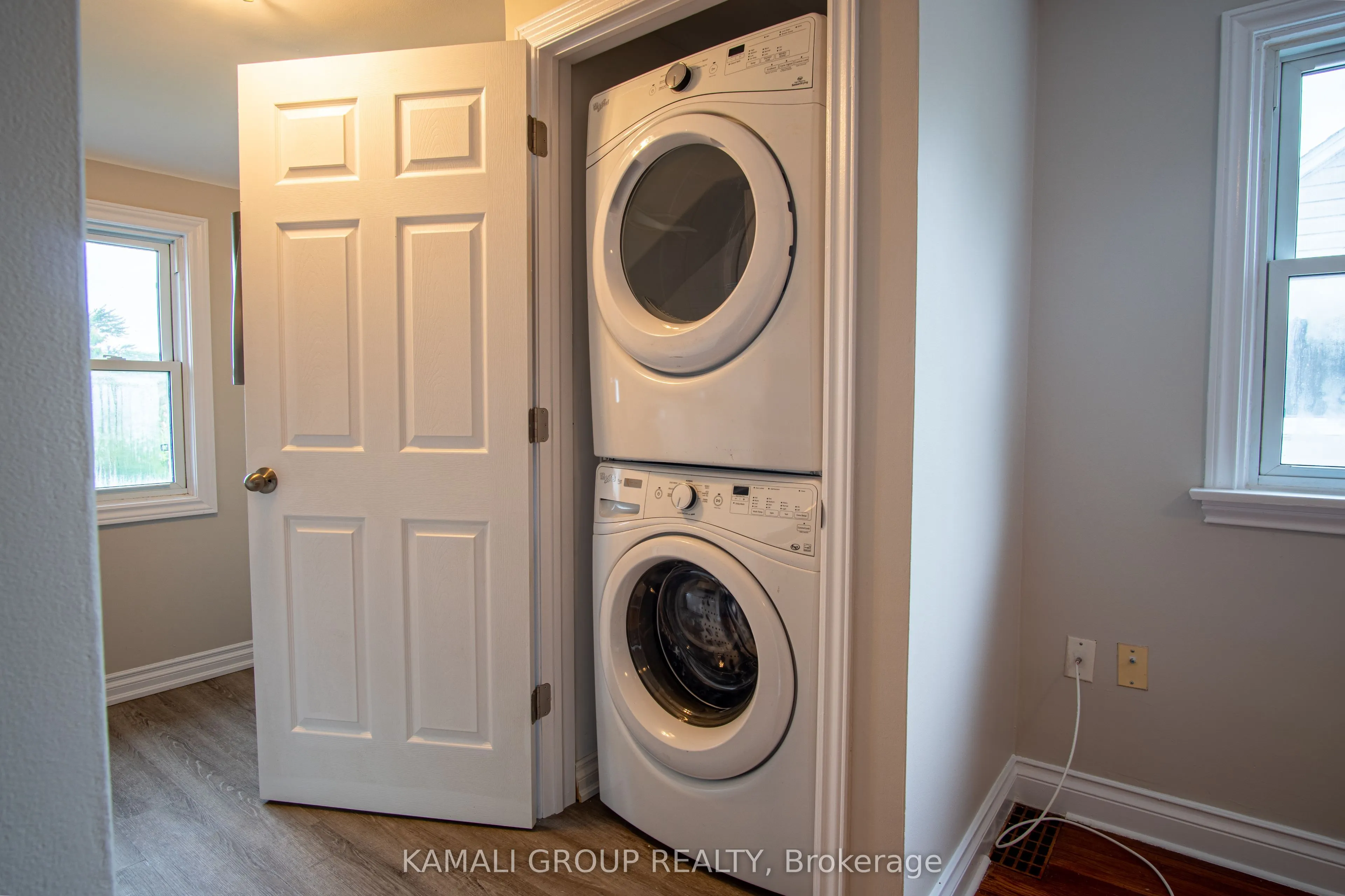 15 Sherbourne Street, #UPPER