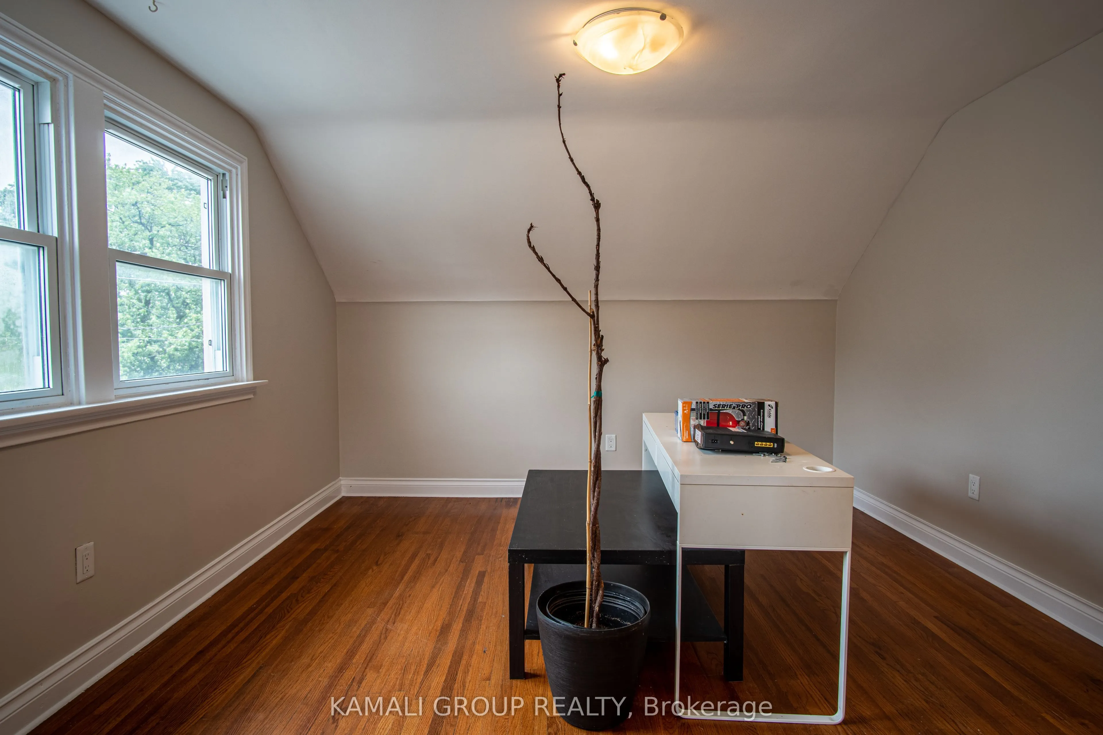 15 Sherbourne Street, #UPPER
