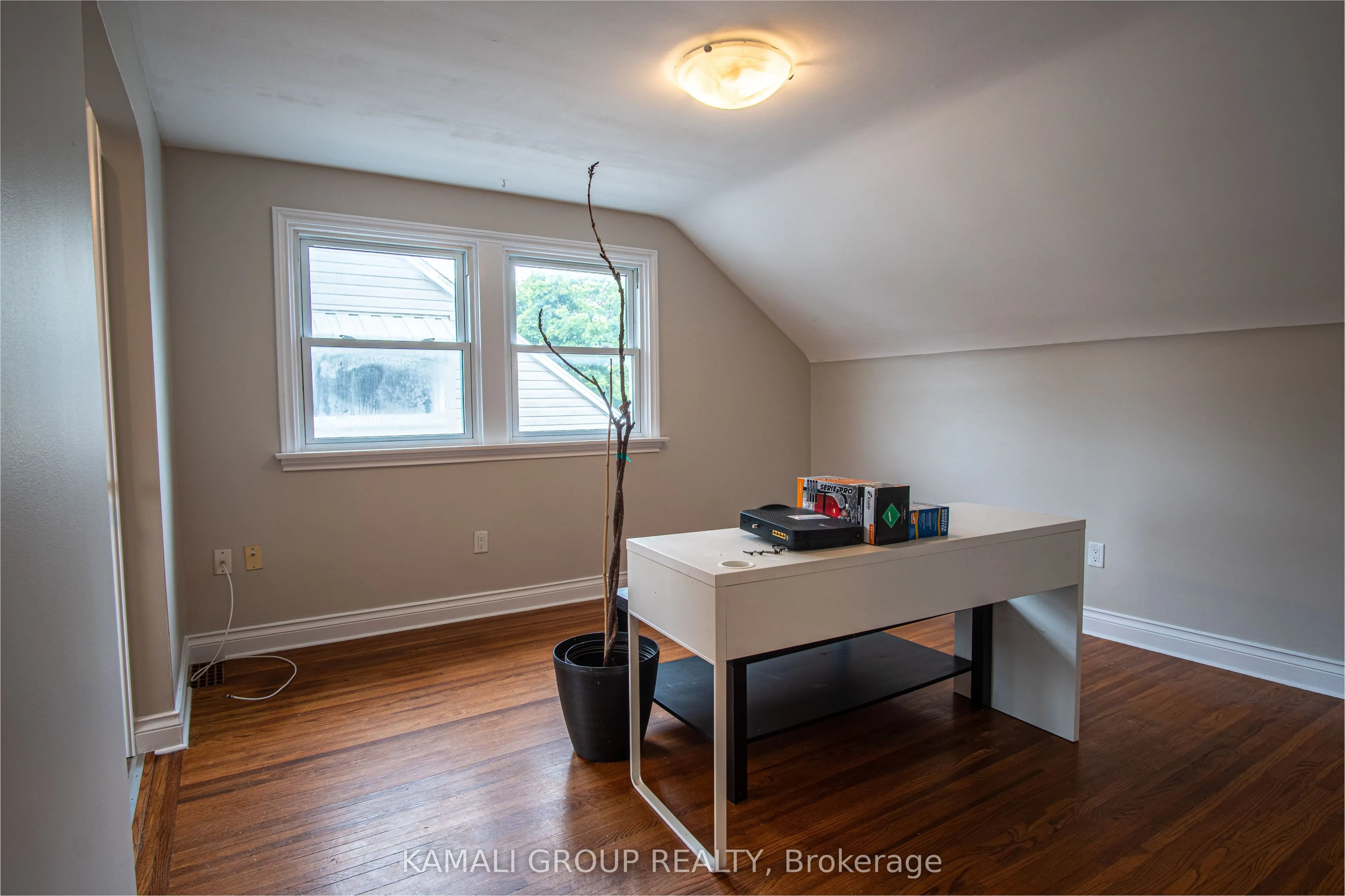 15 Sherbourne Street, #UPPER