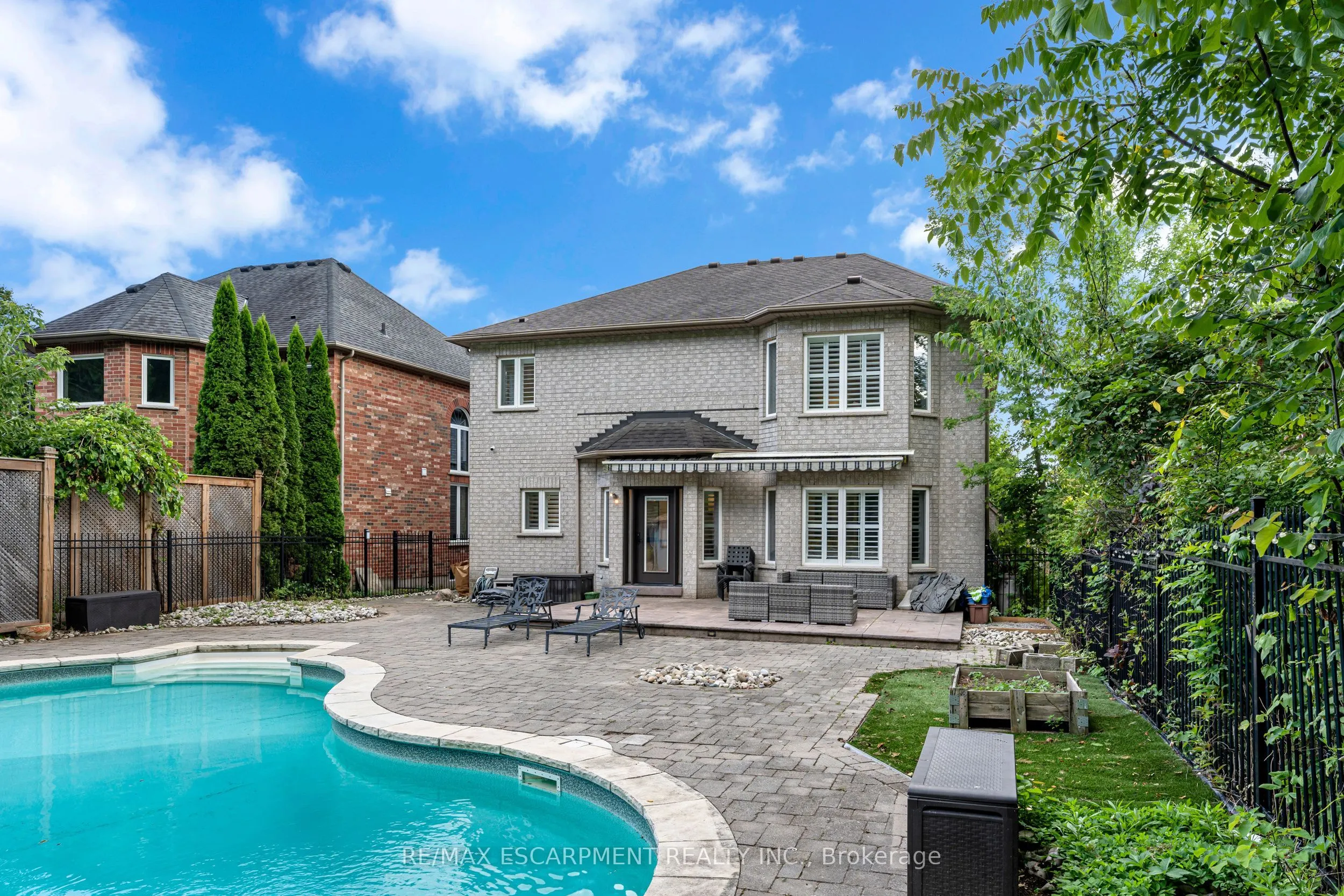 120 Davidson Boulevard