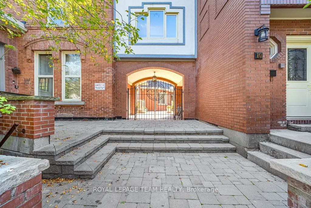292 Laurier Avenue, #9
