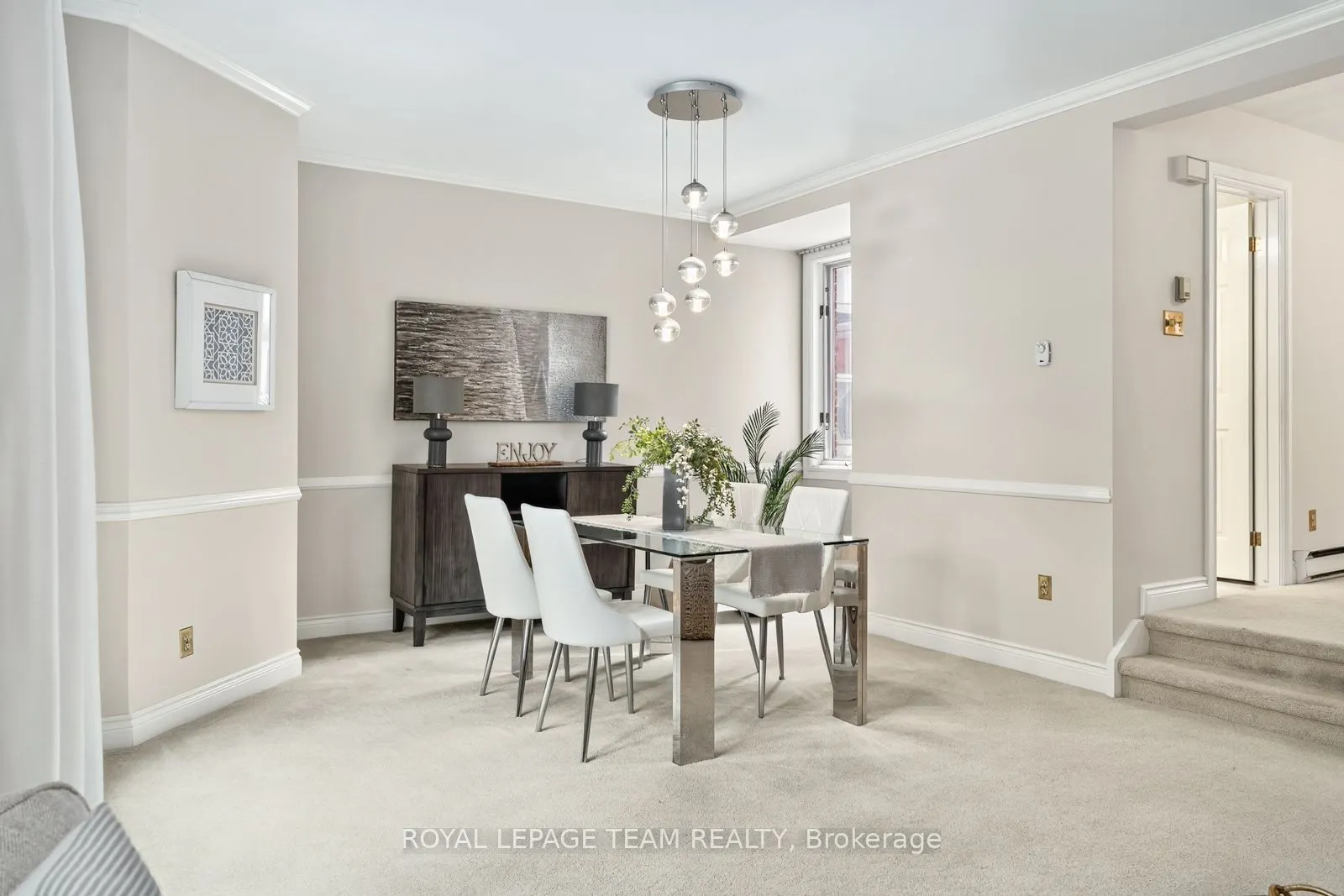 292 Laurier Avenue, #9