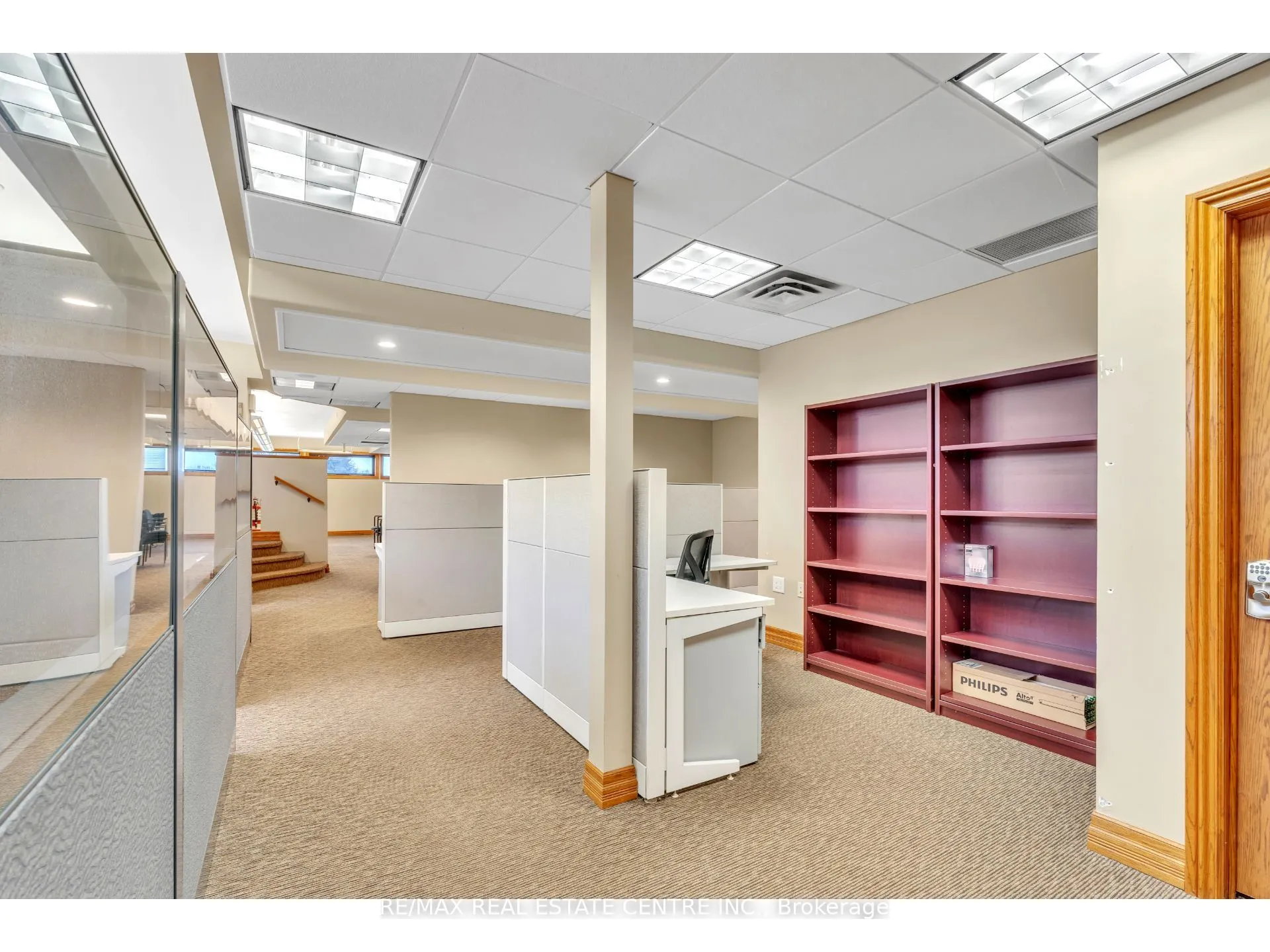 735 Bridge Street W