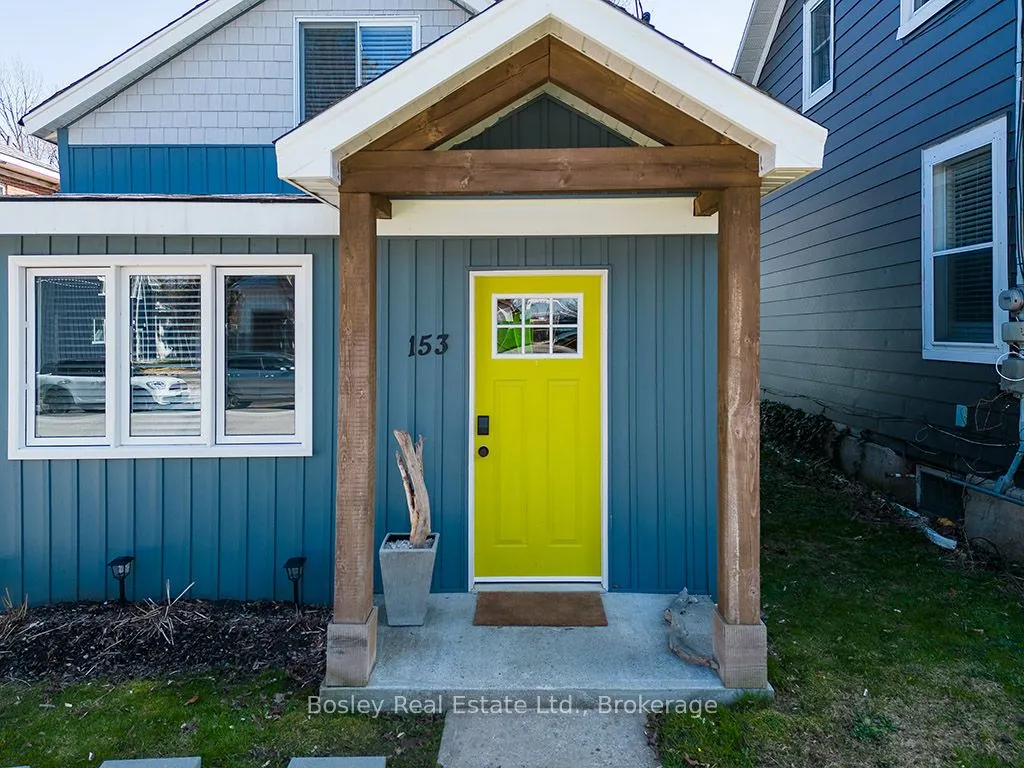 153 Trowbridge Street W