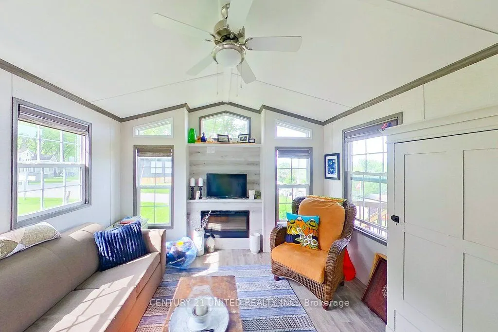 920 Skyline Road, #5 Marina Cres