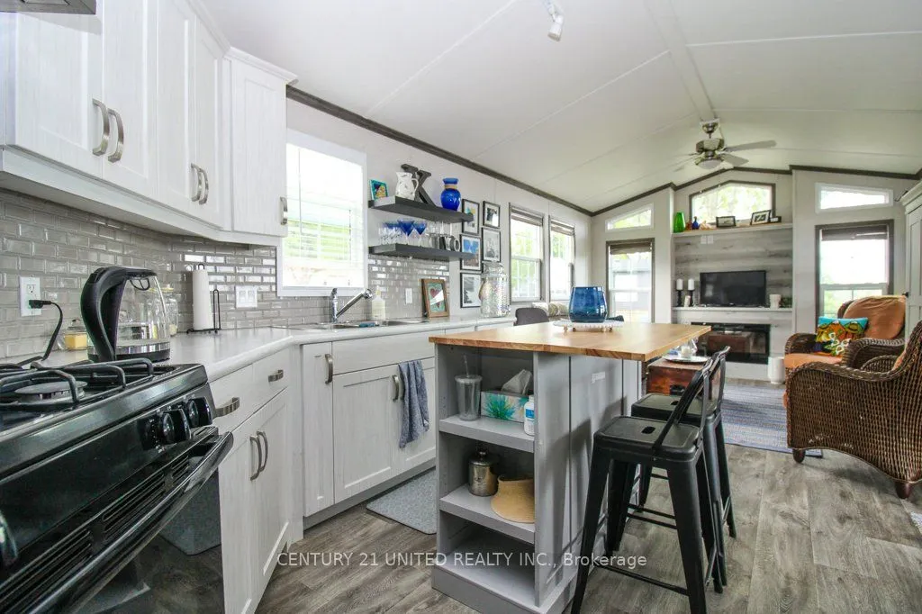 920 Skyline Road, #5 Marina Cres