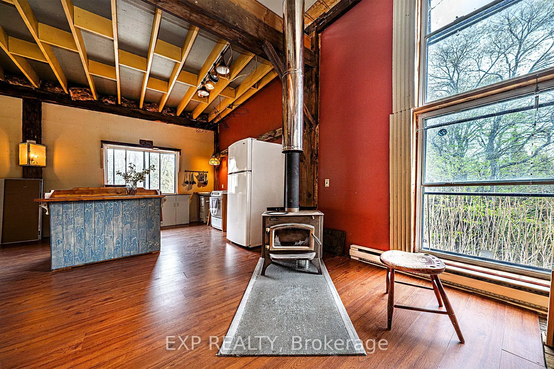 1057 Macduff Road