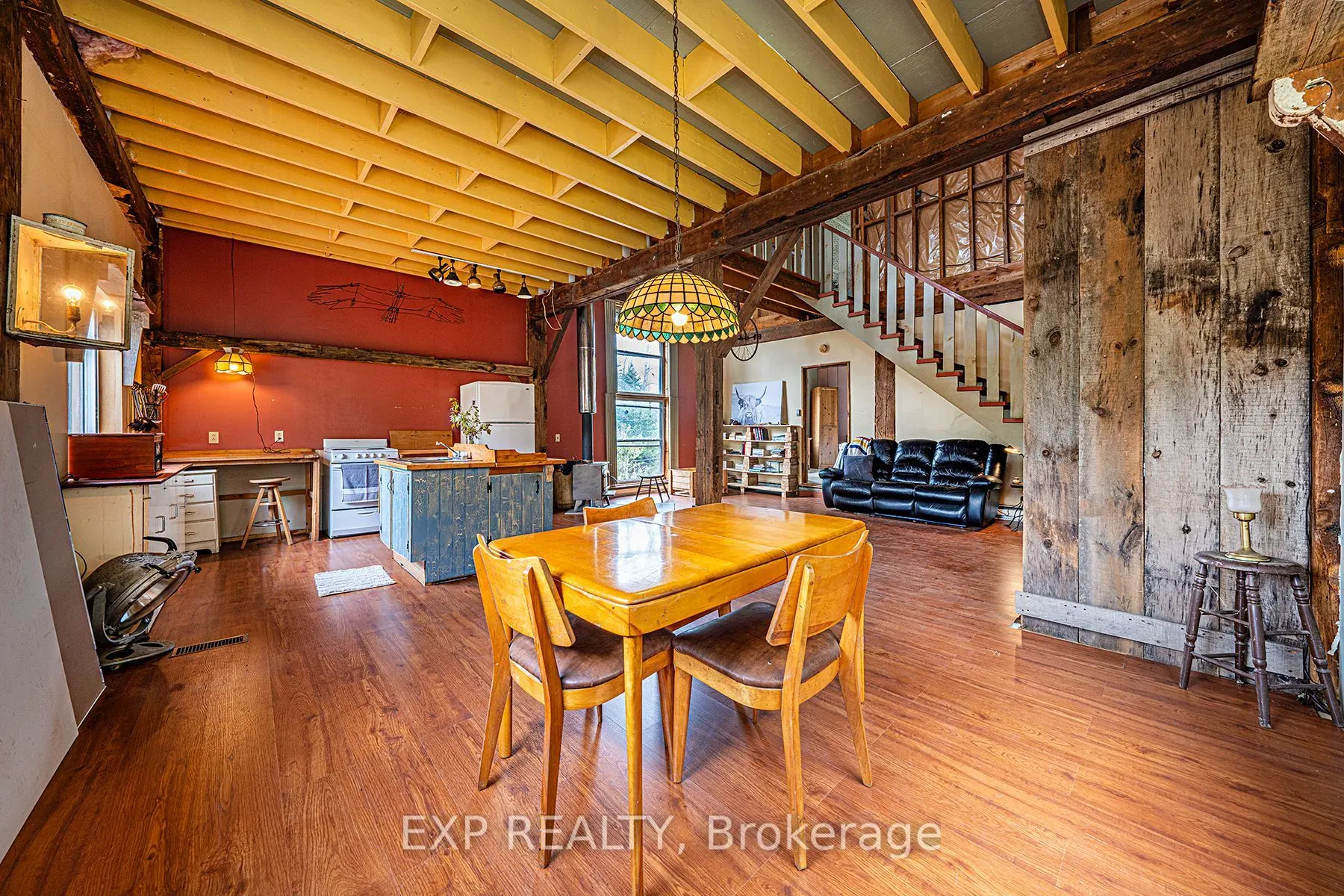 1057 Macduff Road