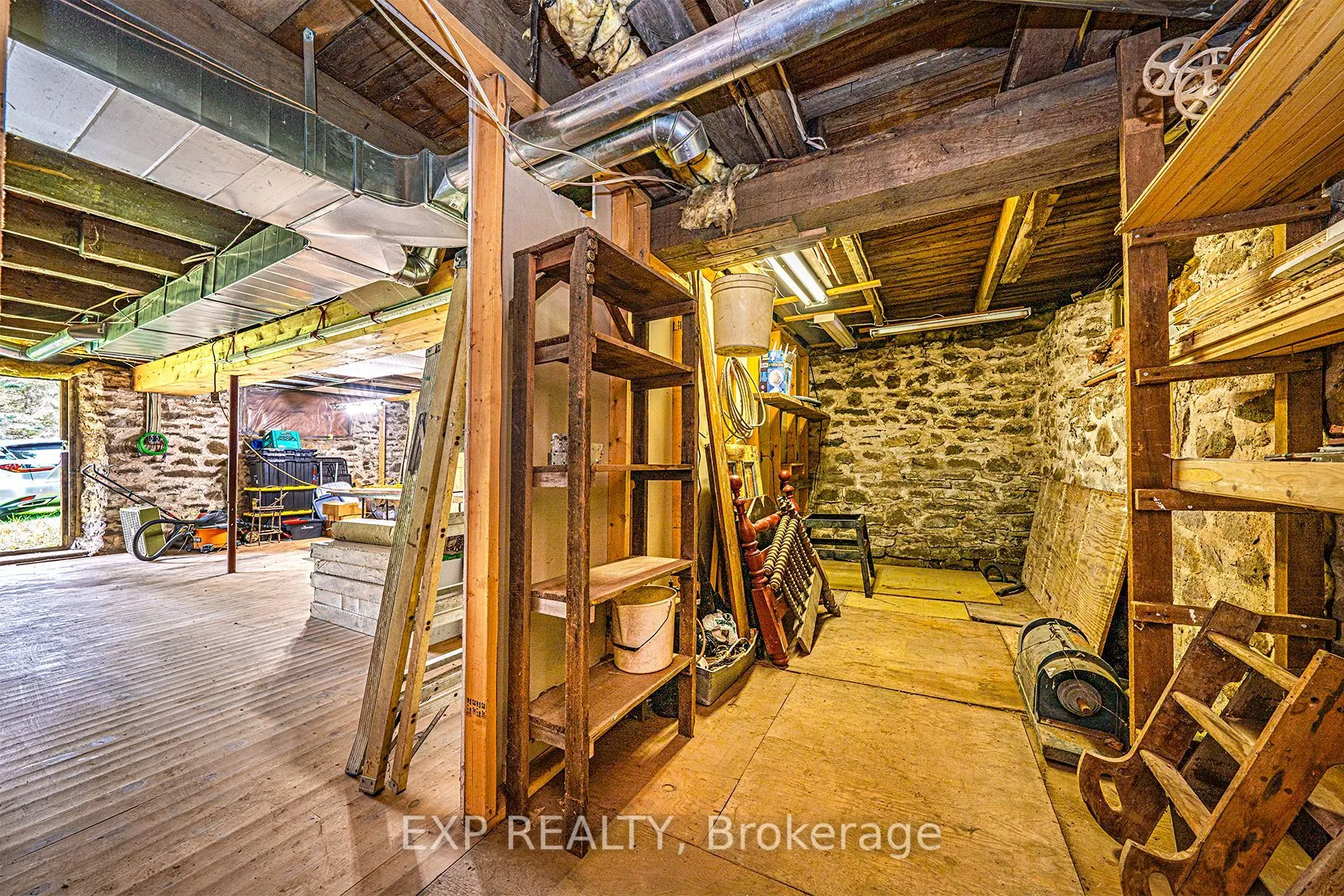 1057 Macduff Road