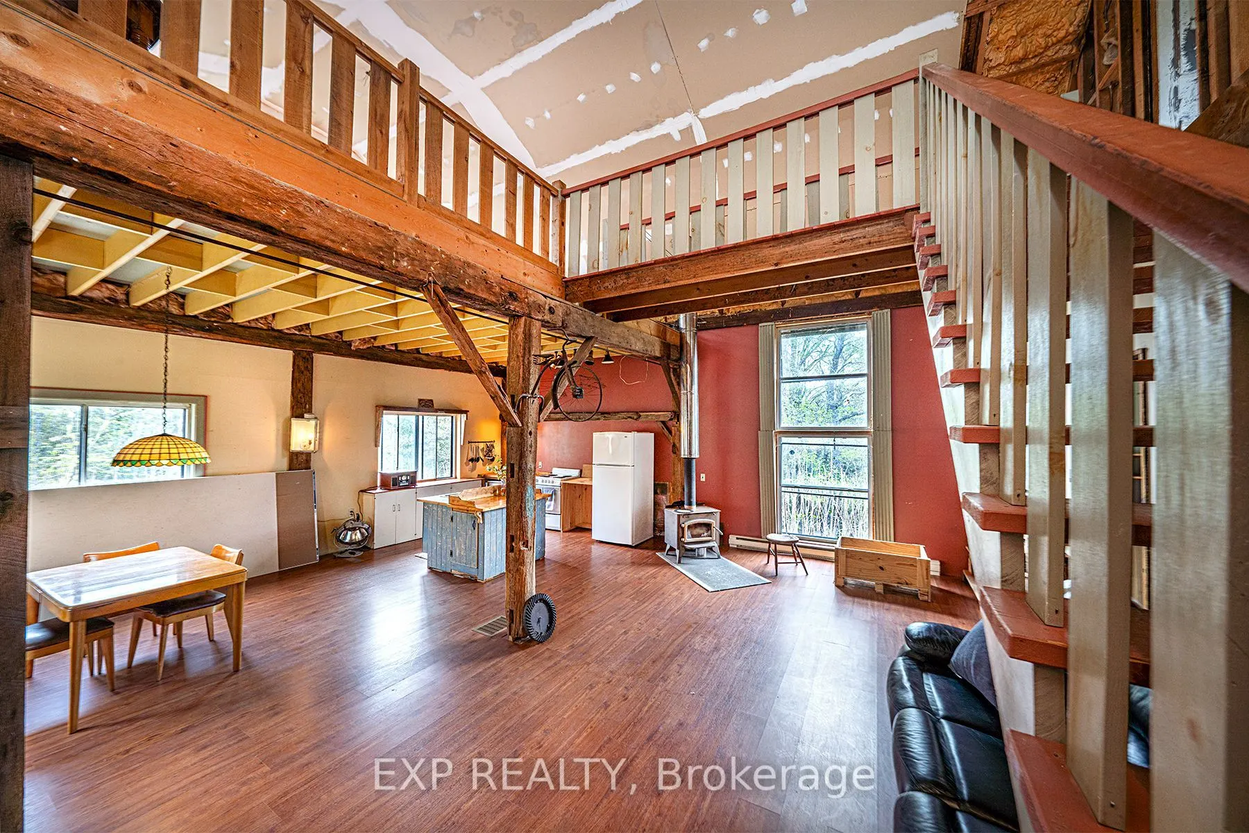 1057 Macduff Road