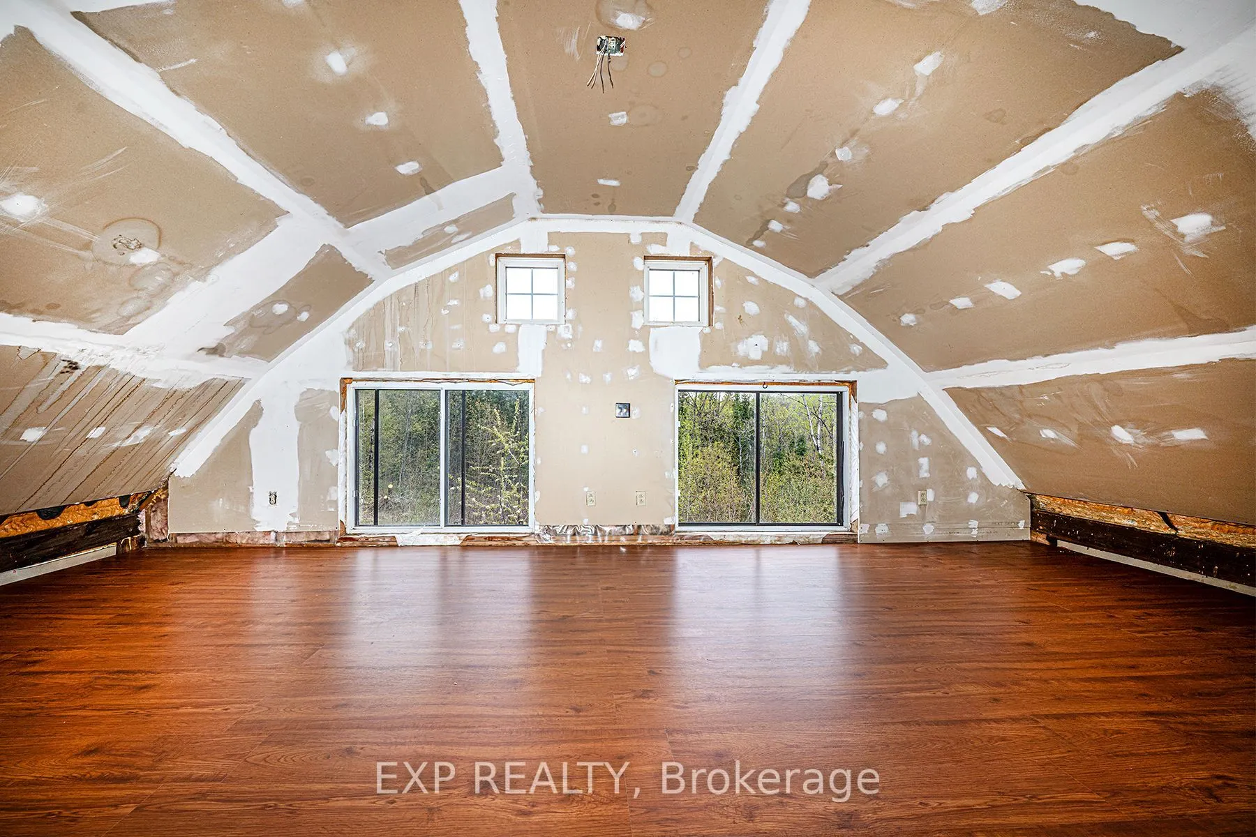 1057 Macduff Road