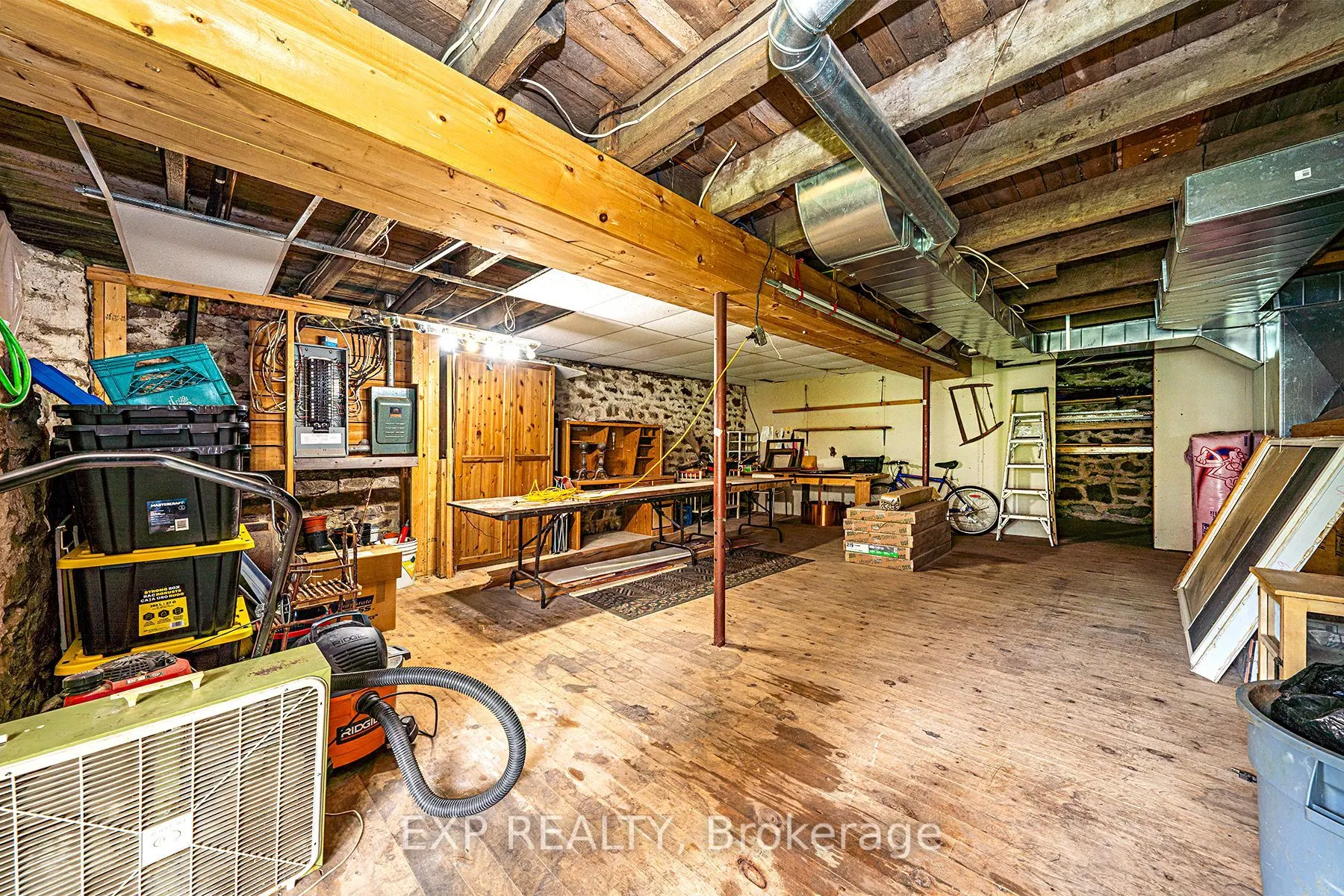 1057 Macduff Road
