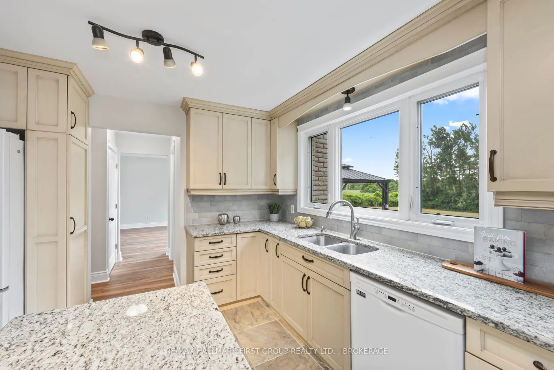 1859 Turcotte Lane