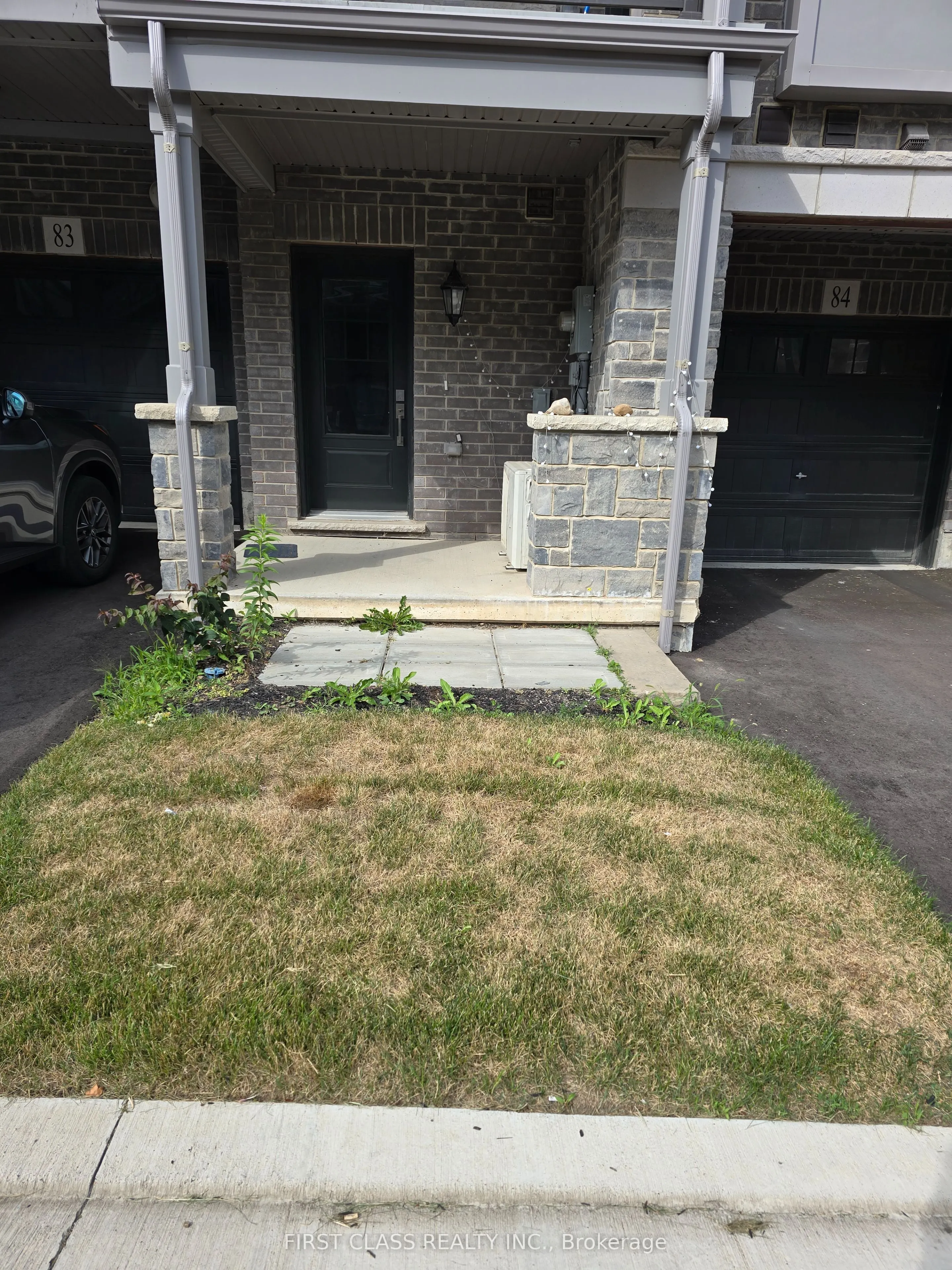 10 Birmingham Drive, #84