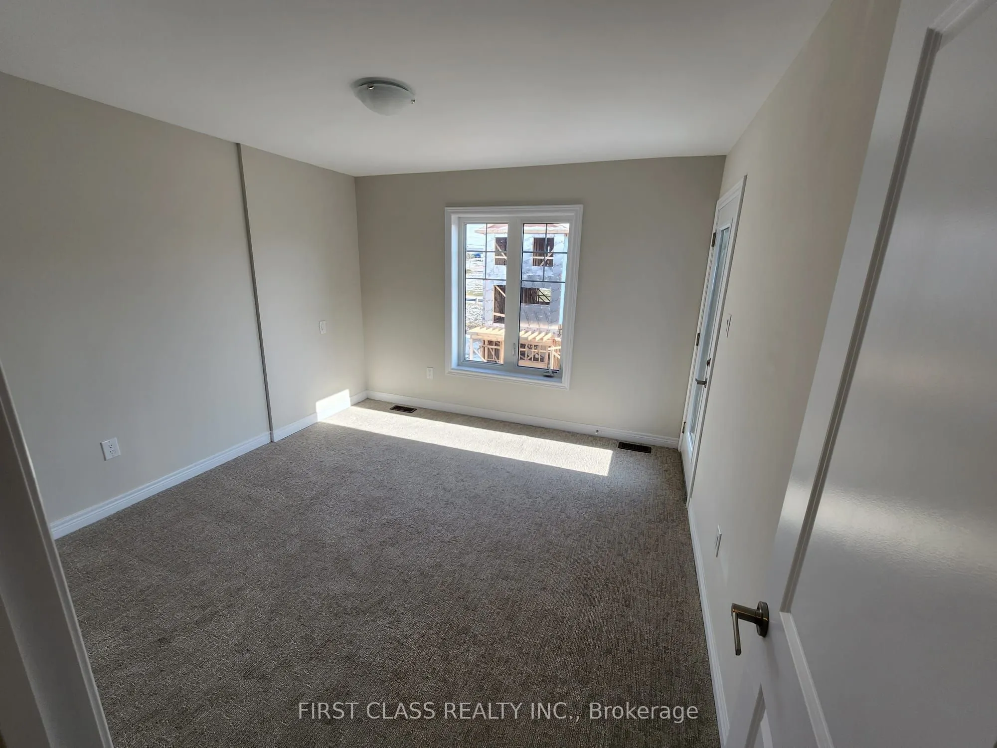 10 Birmingham Drive, #84