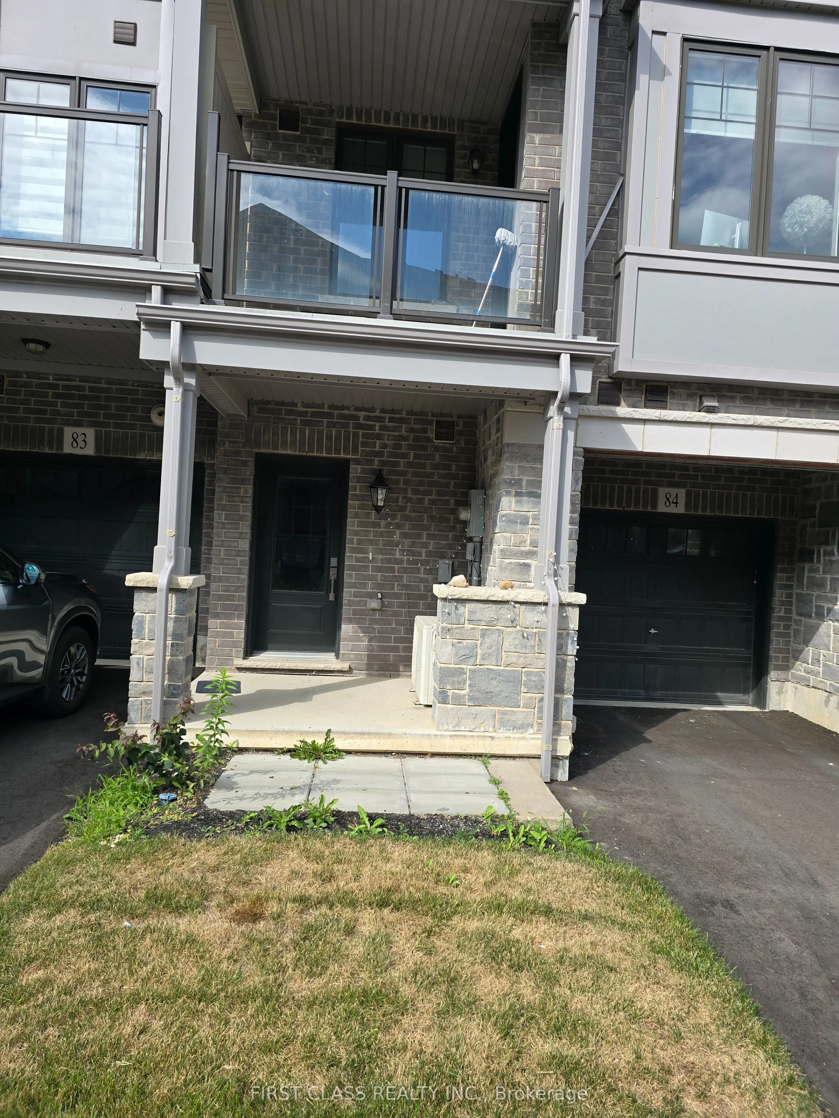 10 Birmingham Drive, #84