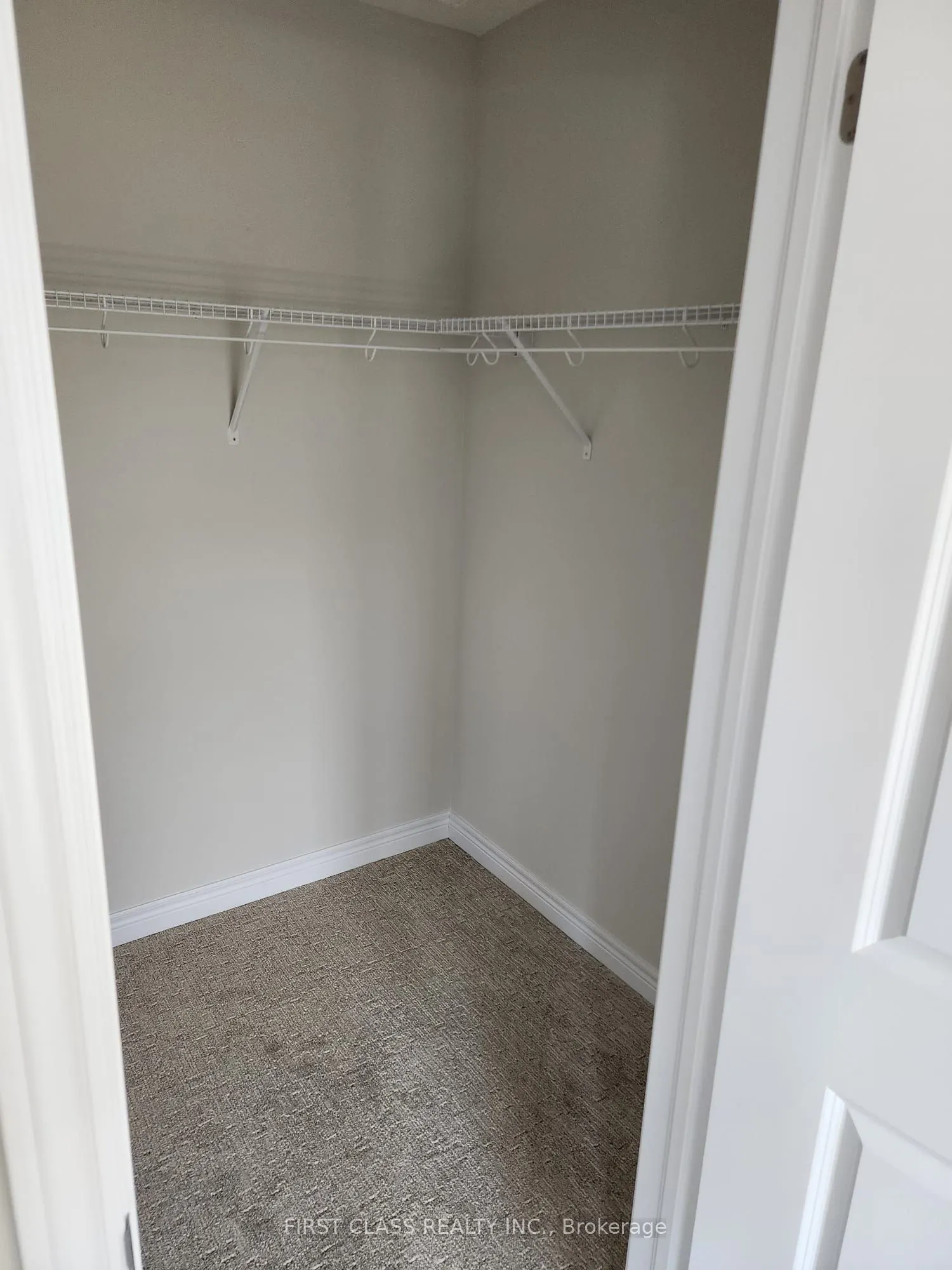10 Birmingham Drive, #84