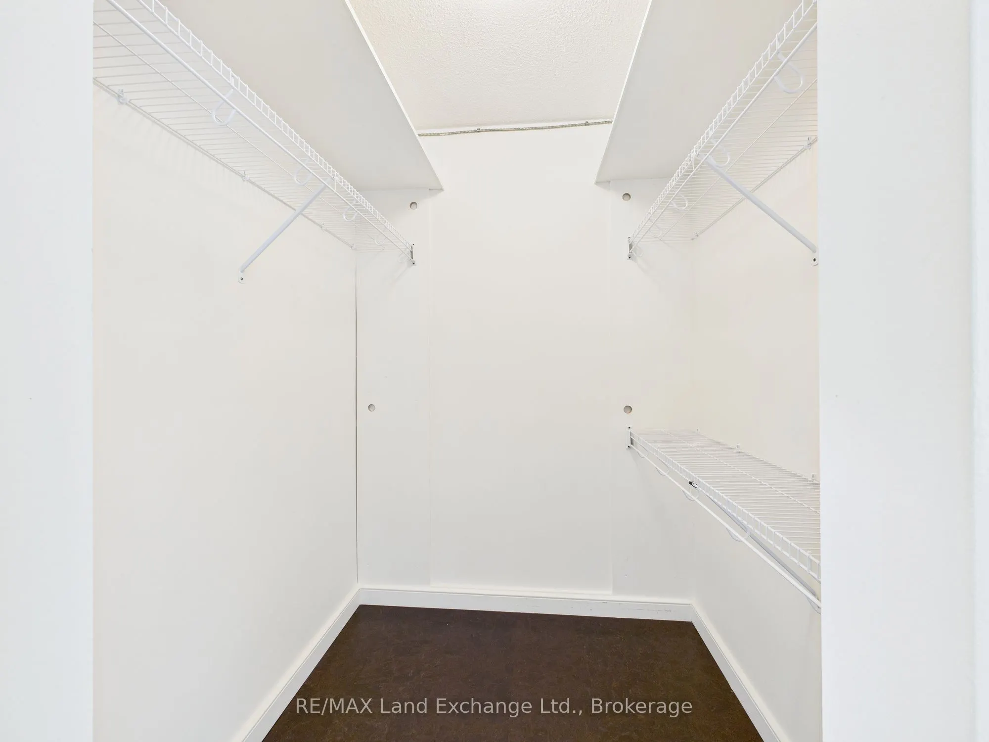 200 Harbour Street, #108