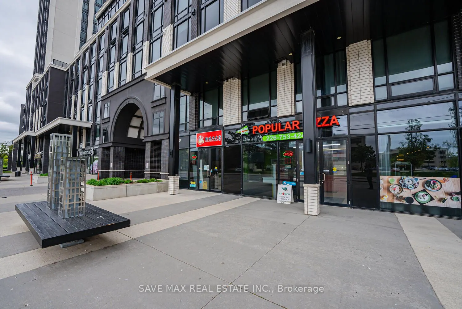 330 Philip Street W, #4
