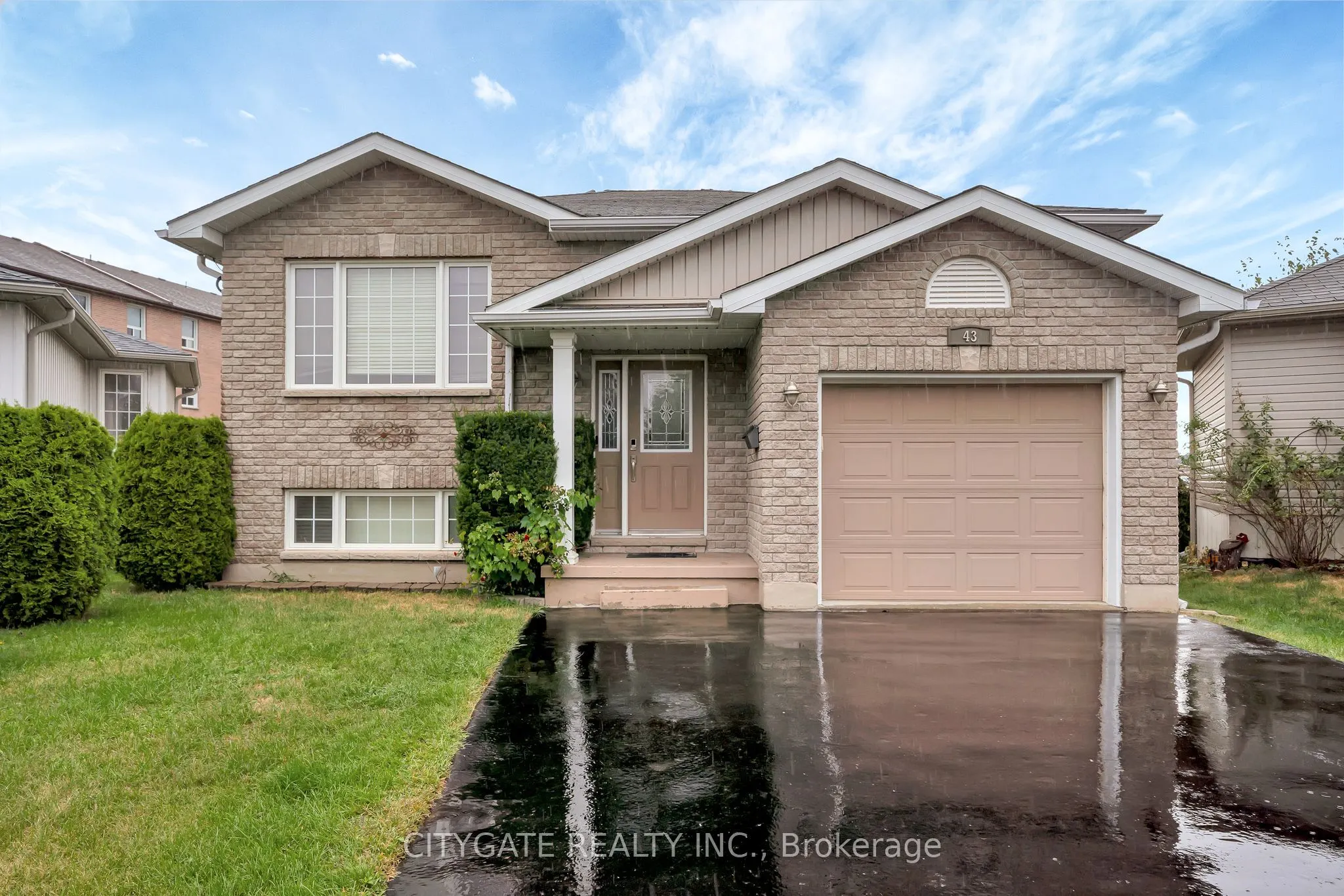 43 Follwell Crescent