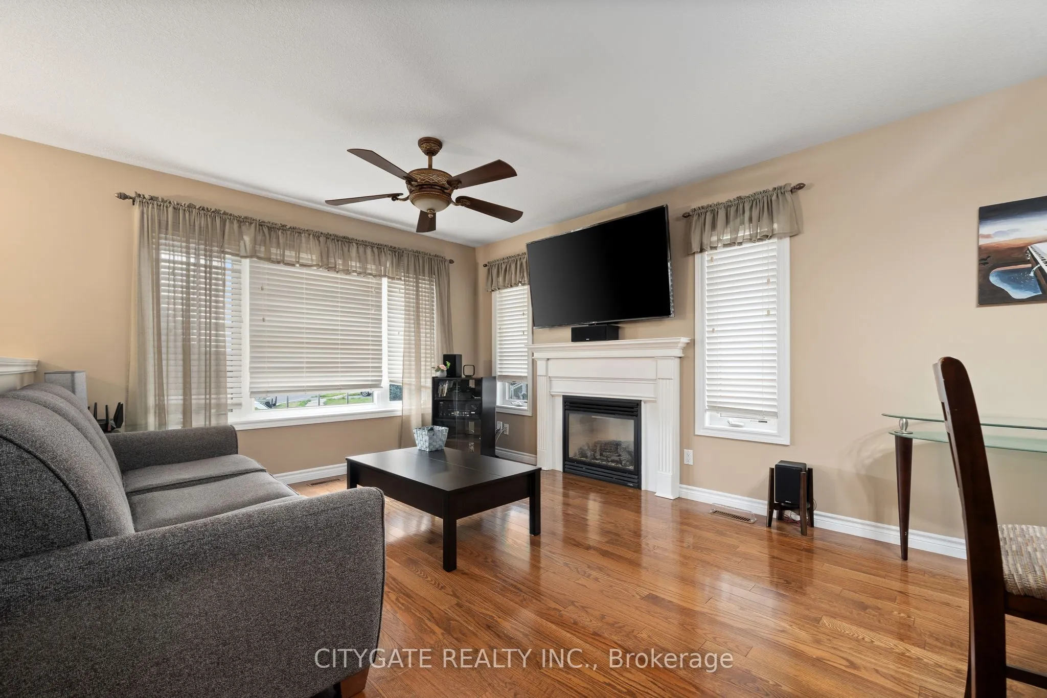 43 Follwell Crescent