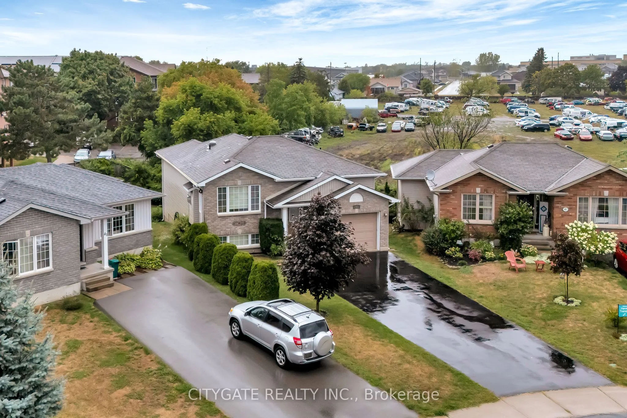 43 Follwell Crescent