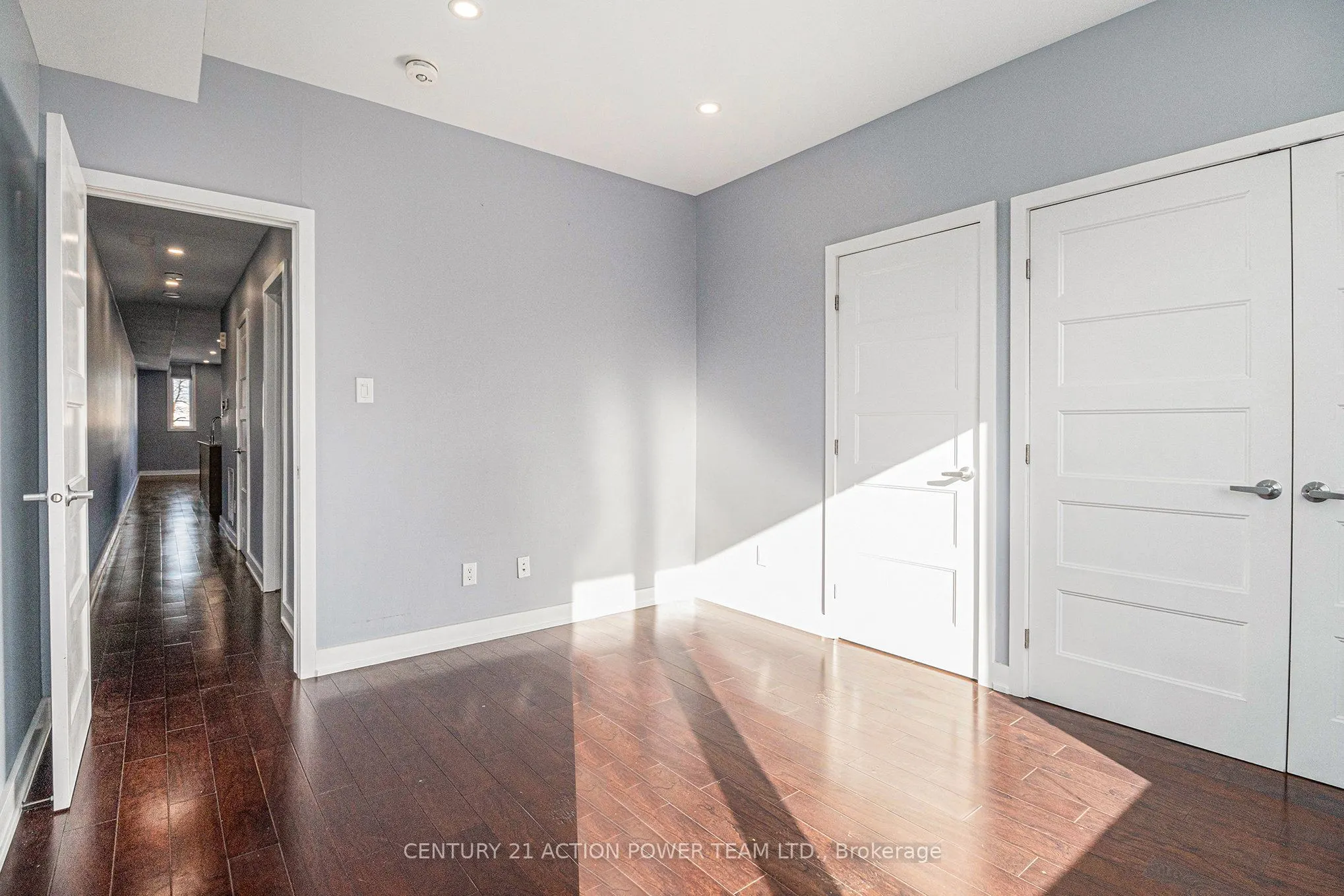 453 Booth Street, #B
