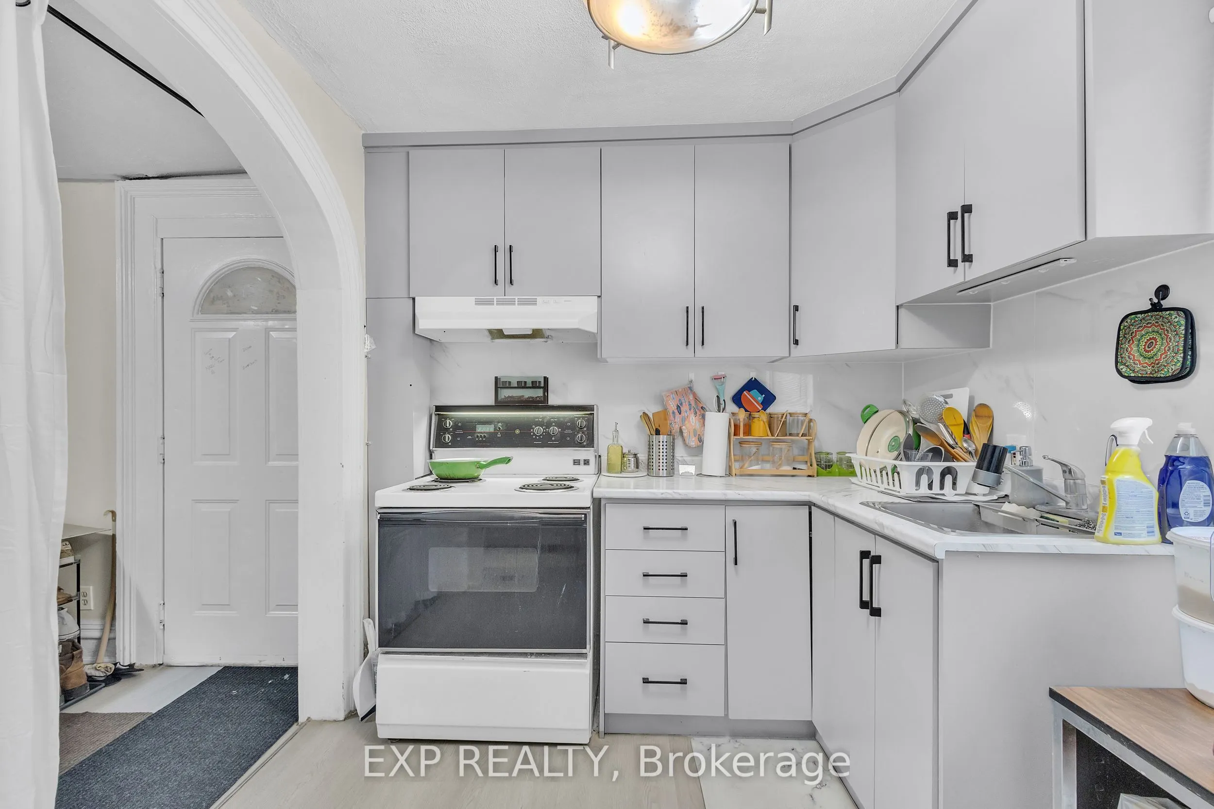 228 Main Street, #Unit 2