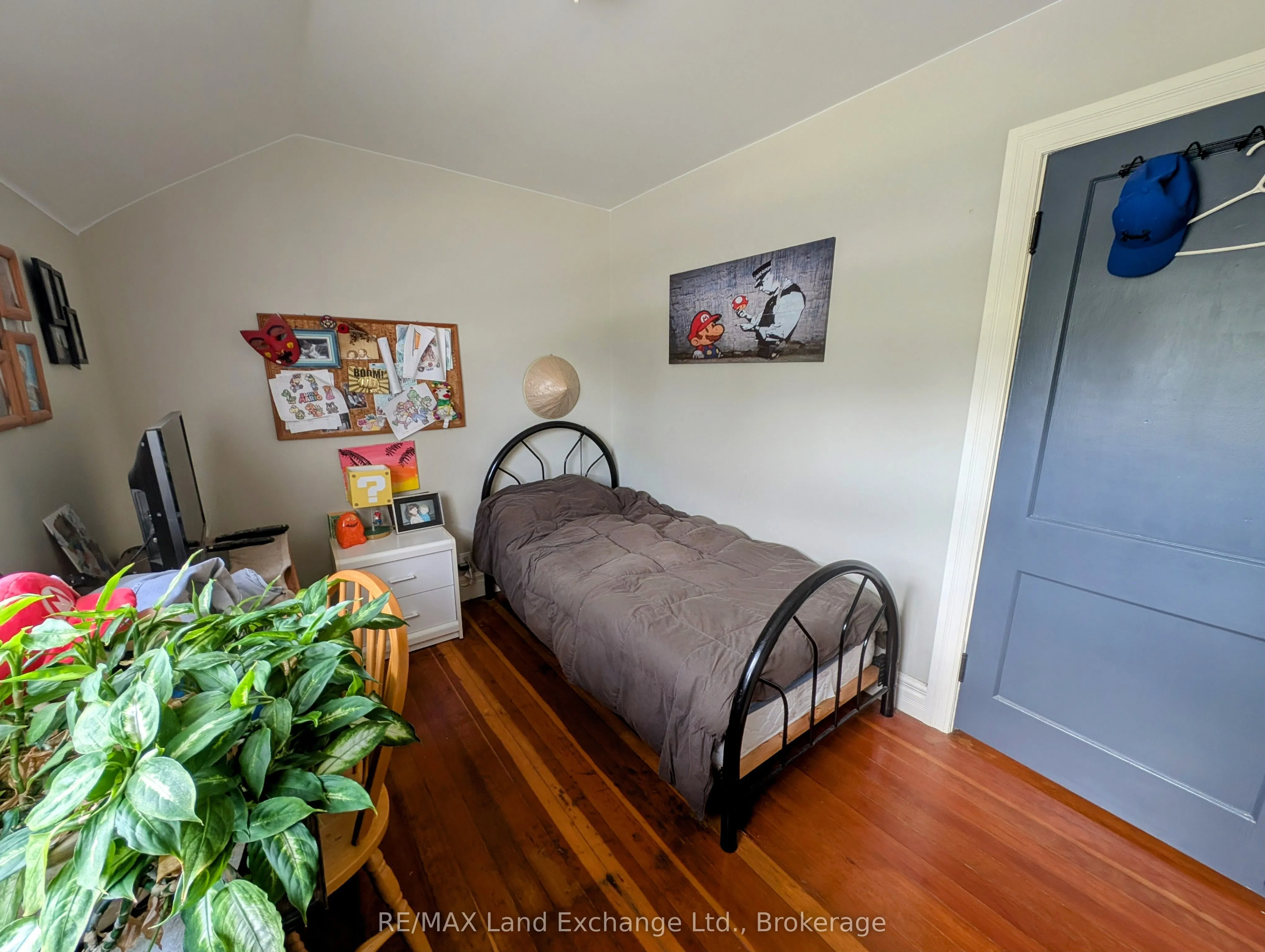 4 Archy Street
