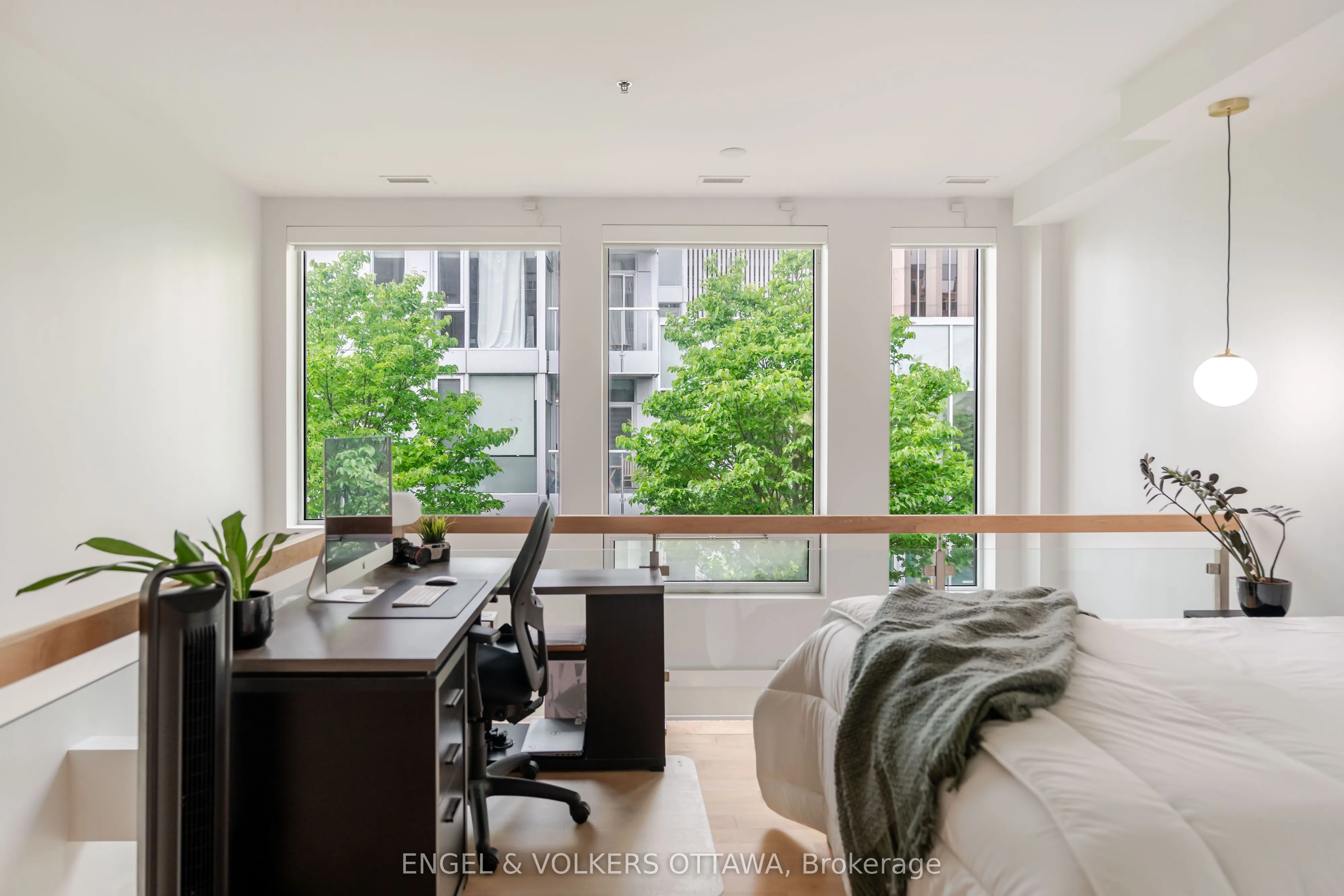 197 lisgar Street, #202